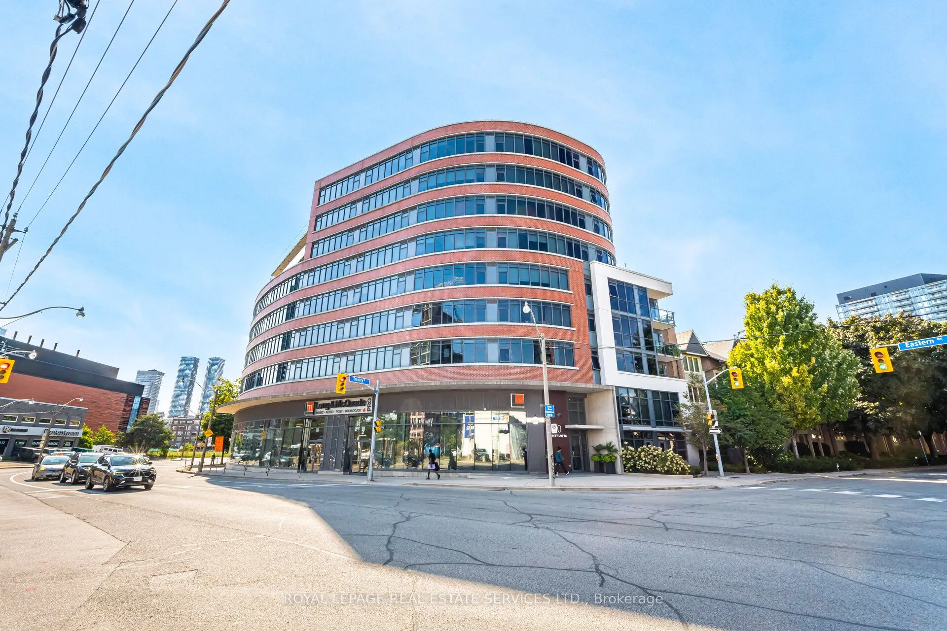 90 Trinity Street, #201
