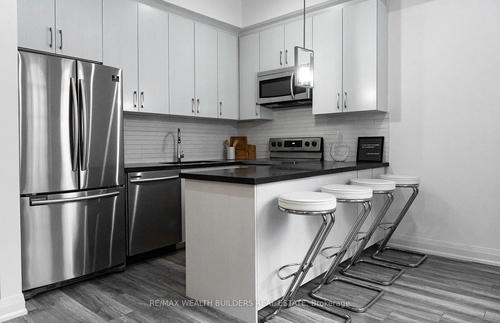219 Jarvis Street, #1