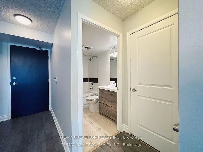 17 Anndale Drive, #1601