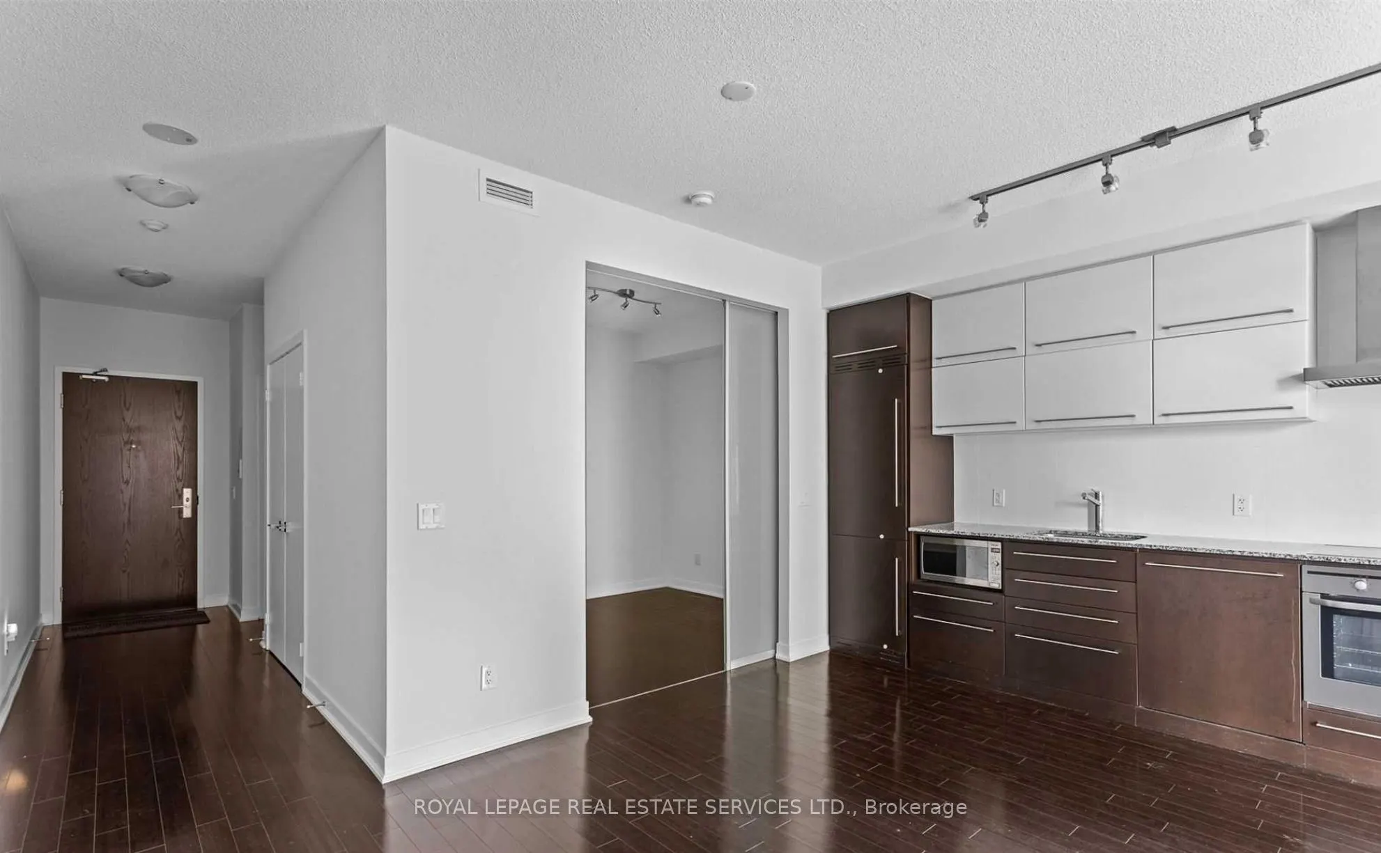 770 Bay Street, #608