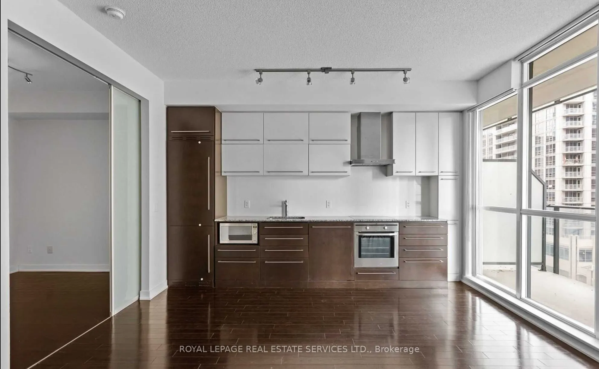 770 Bay Street, #608