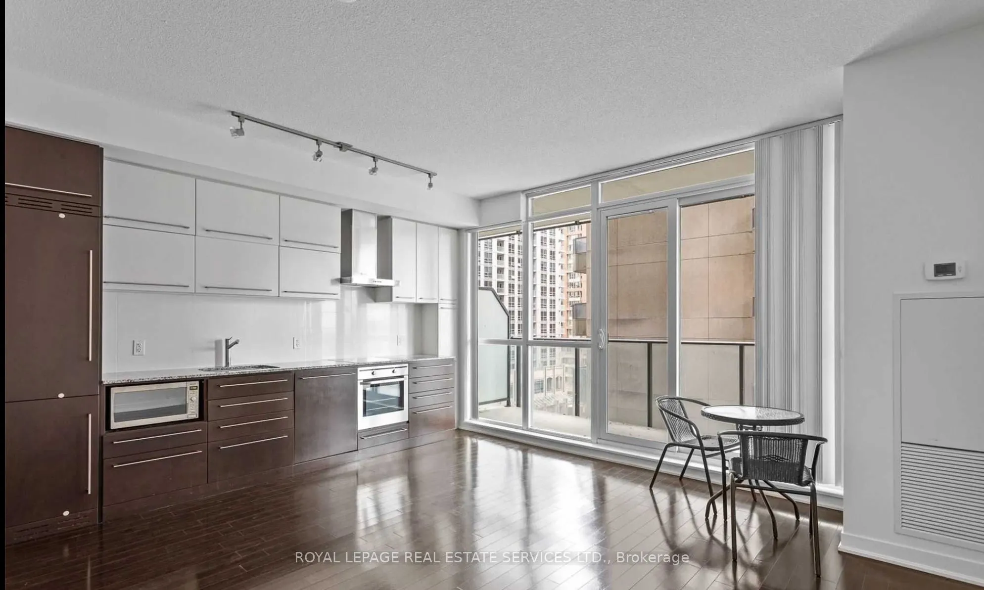 770 Bay Street, #608