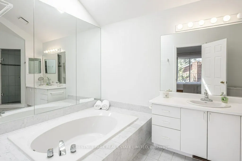 250 Broadway Avenue