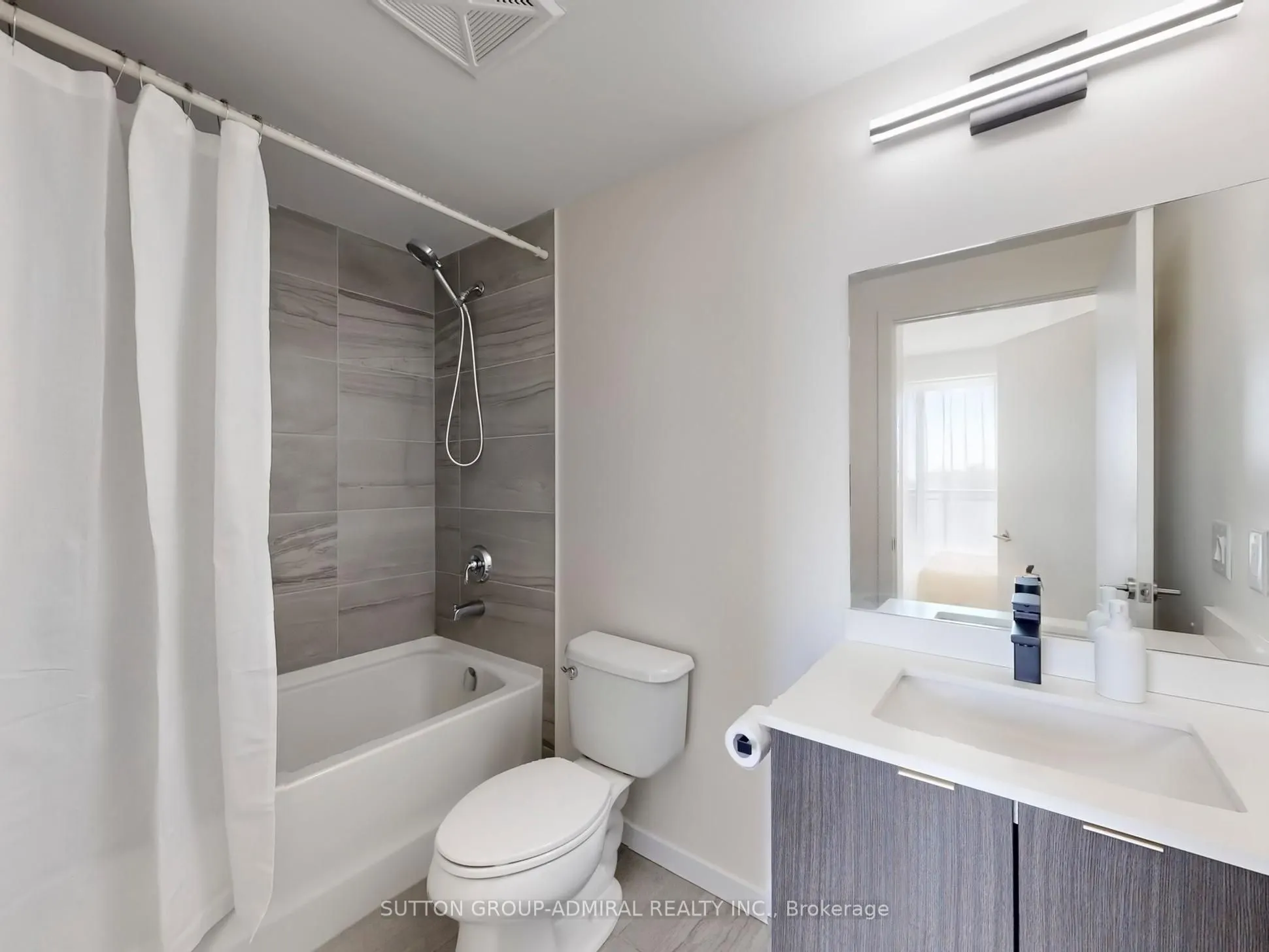 3237 Bayview Avenue, #1111
