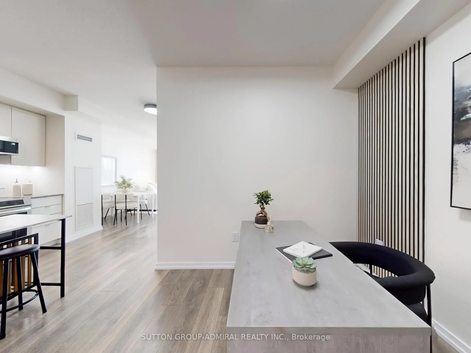 3237 Bayview Avenue, #1111