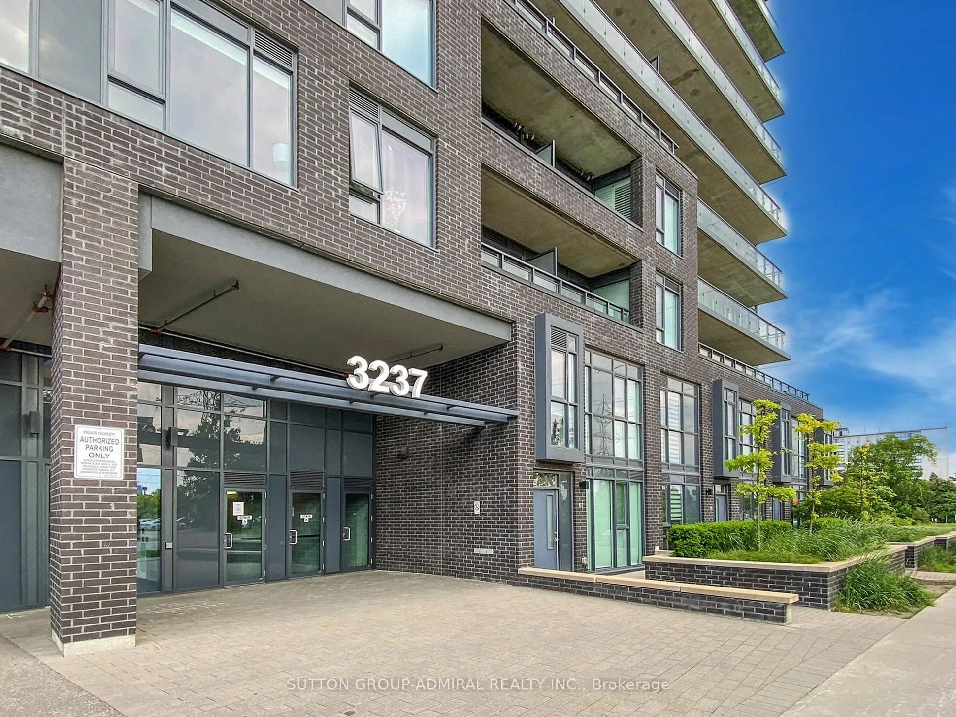 3237 Bayview Avenue, #1111