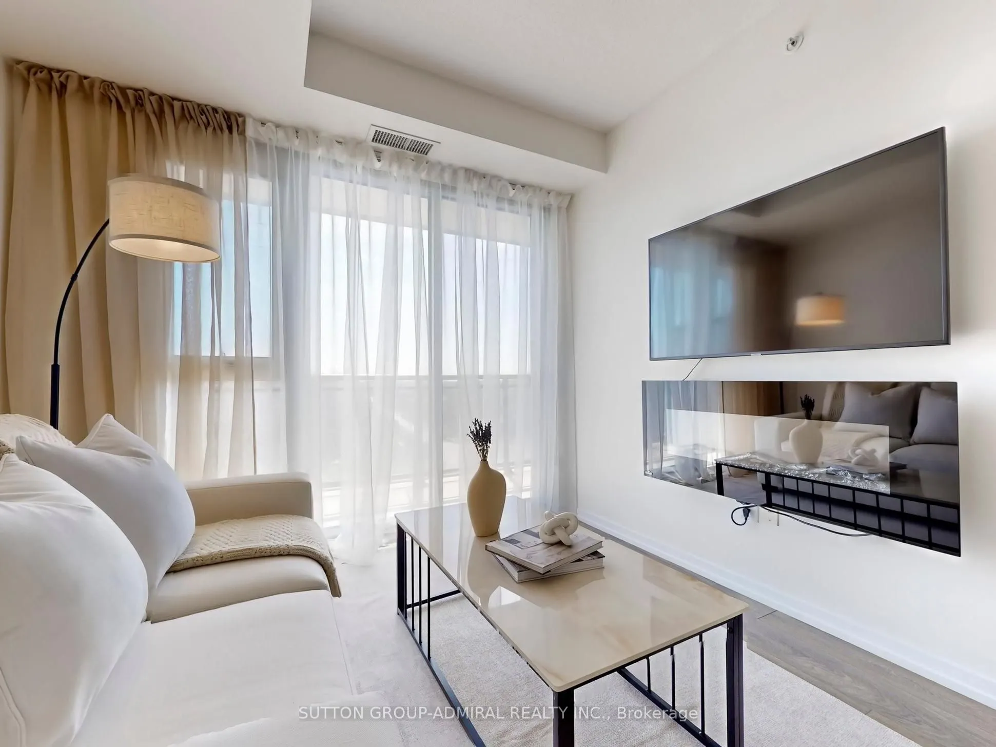 3237 Bayview Avenue, #1111