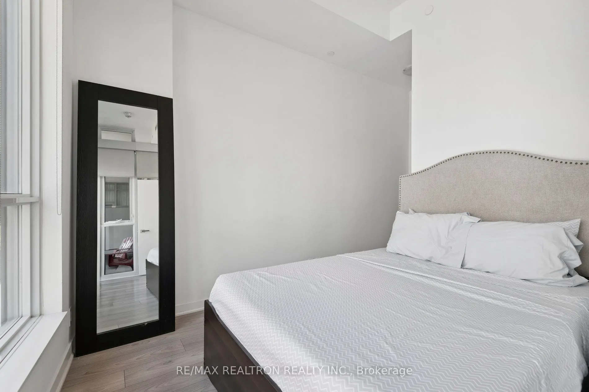 120 Parliament Street, #620