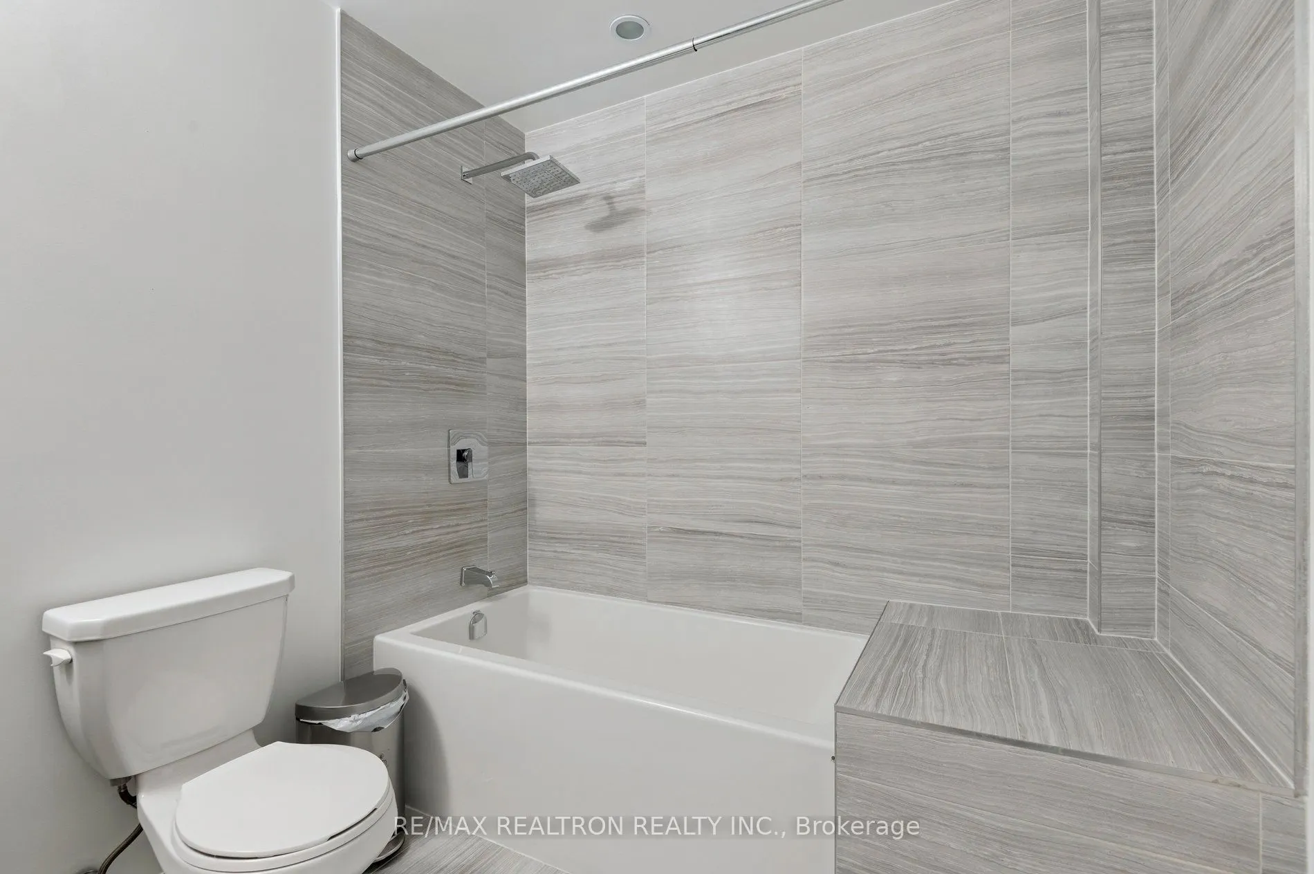 120 Parliament Street, #620