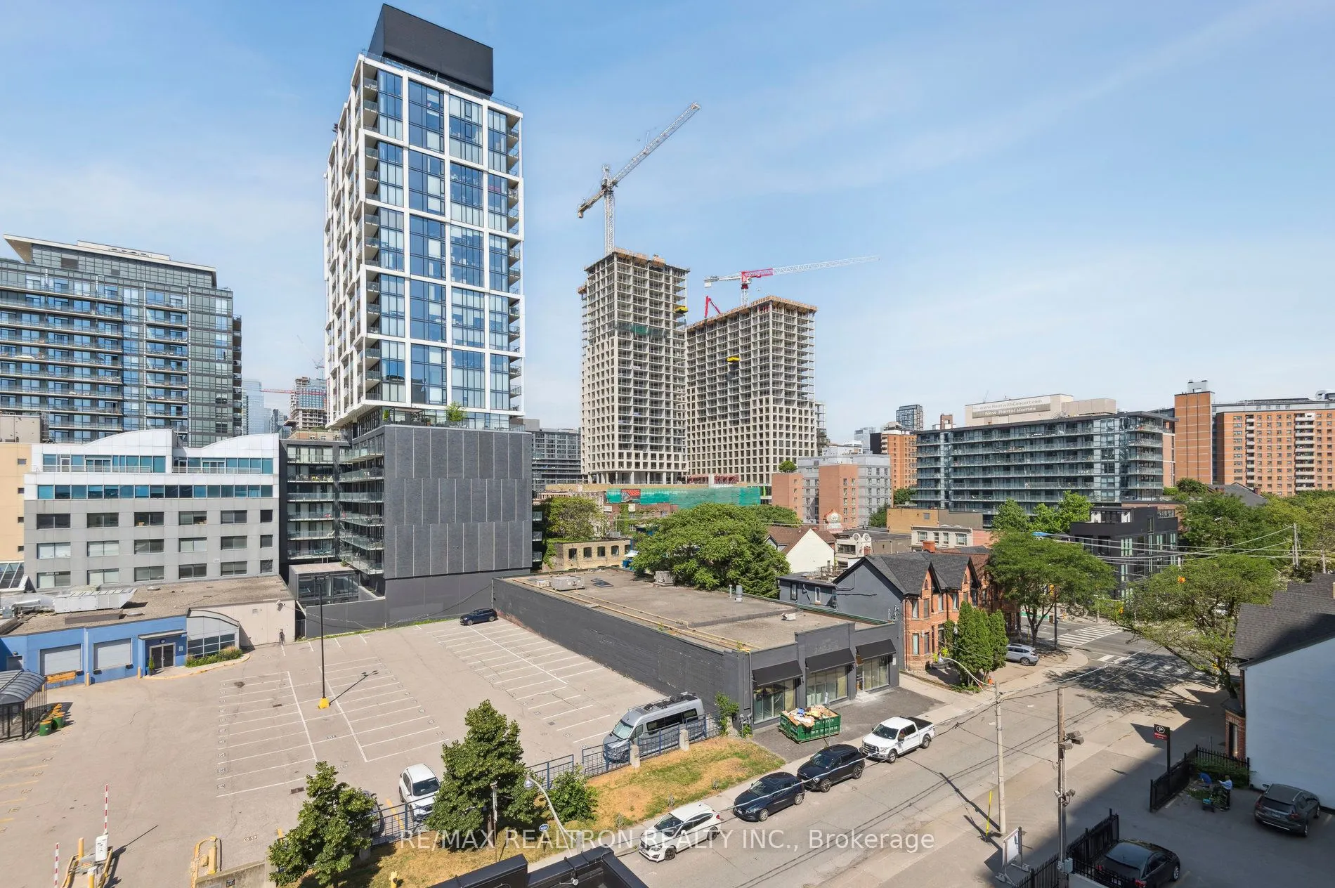 120 Parliament Street, #620