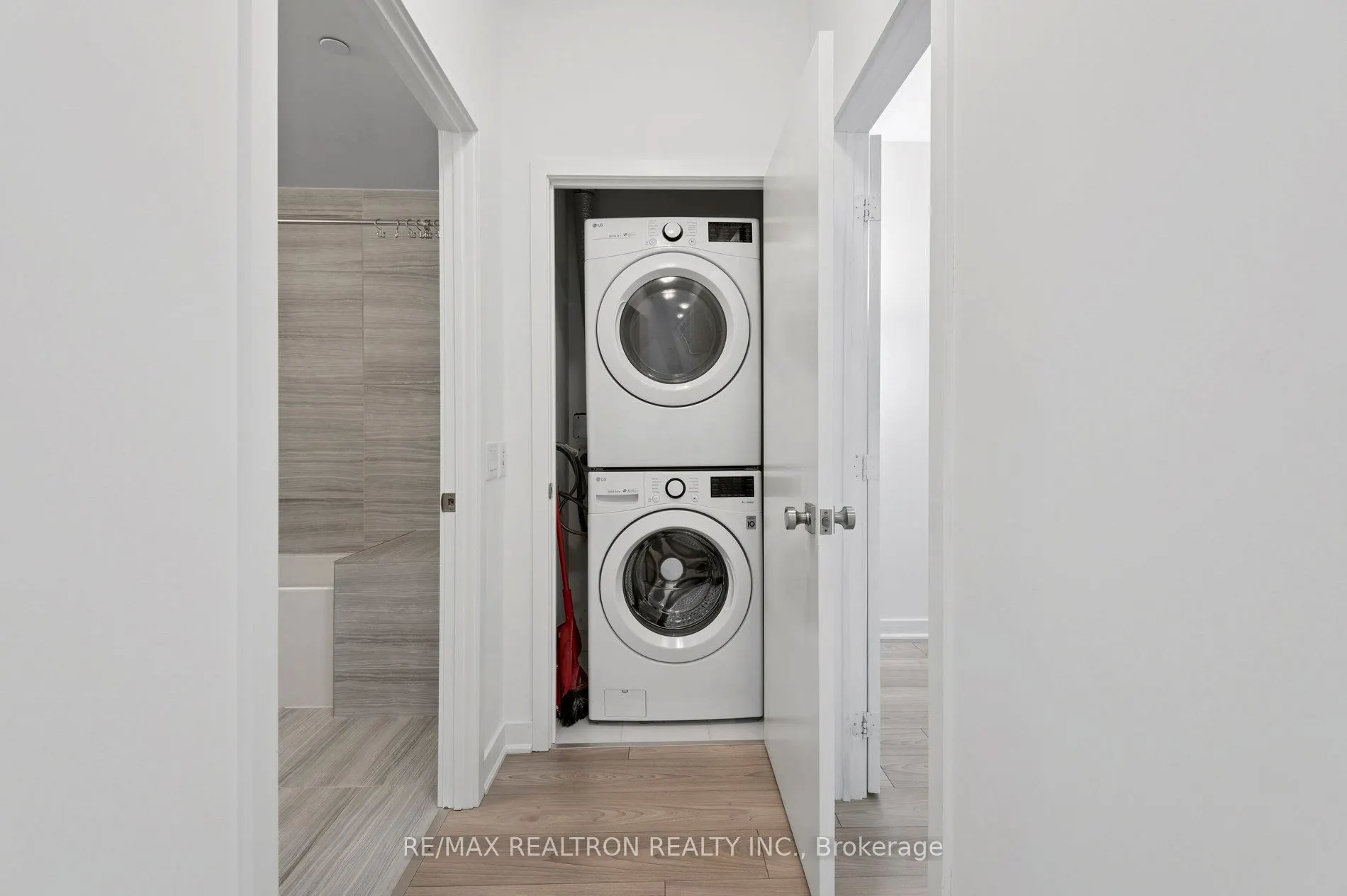 120 Parliament Street, #620