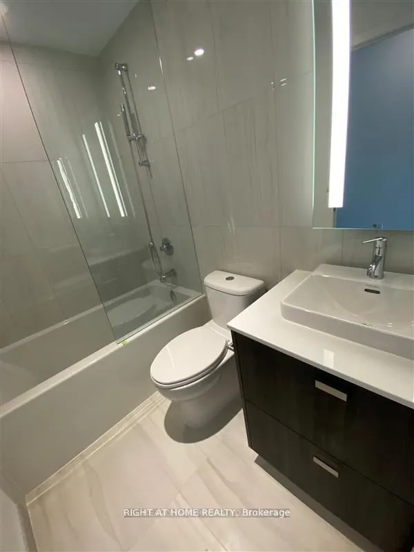 470 Front Street W, #1414