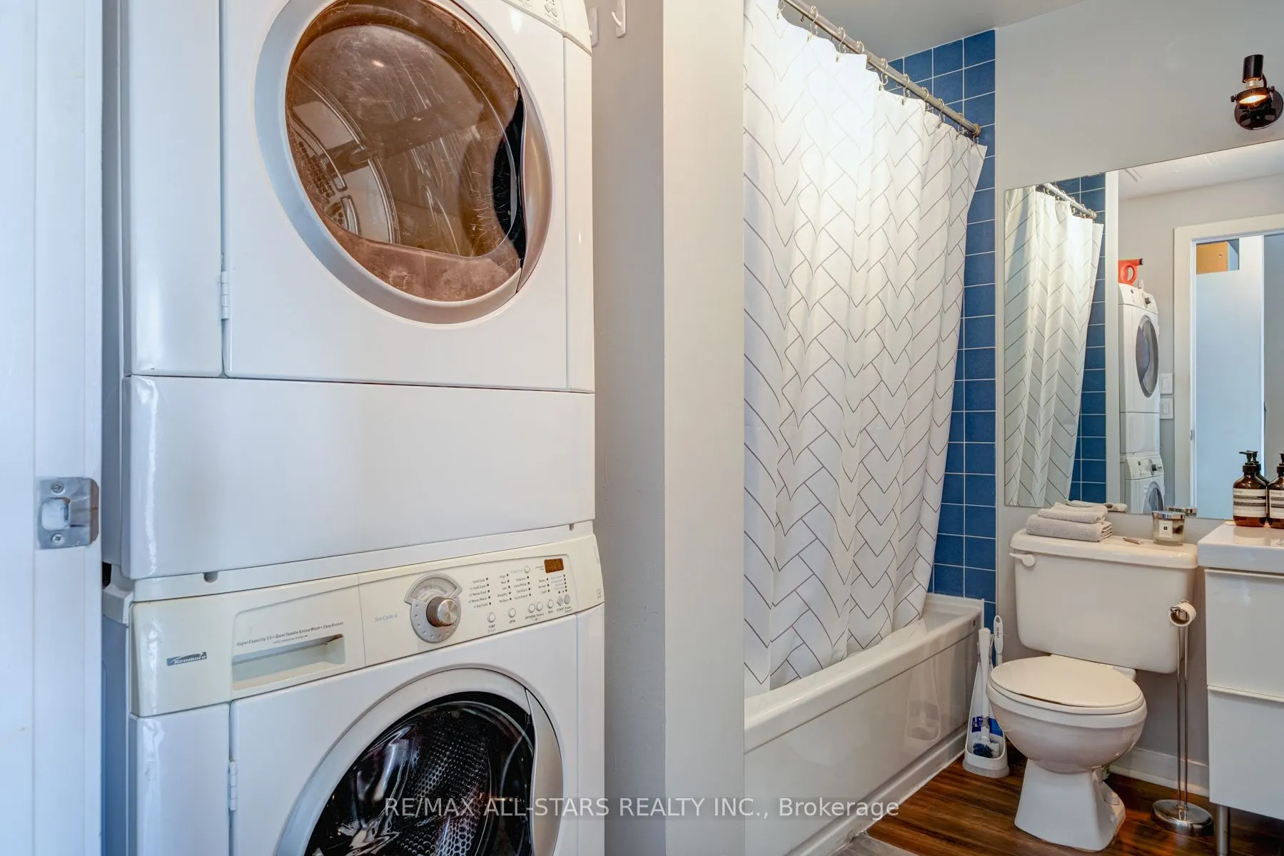 833 King Street W, #511