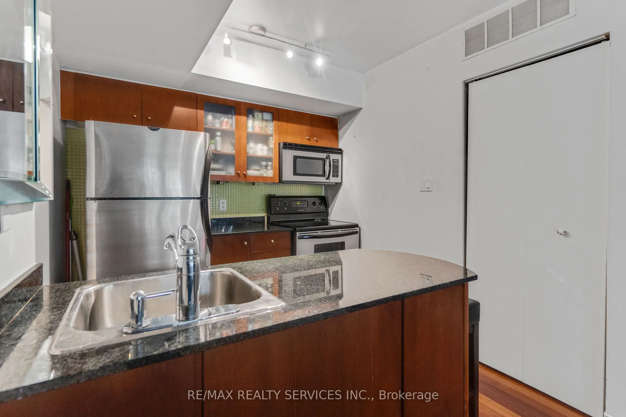38 Western Battery Road, #632