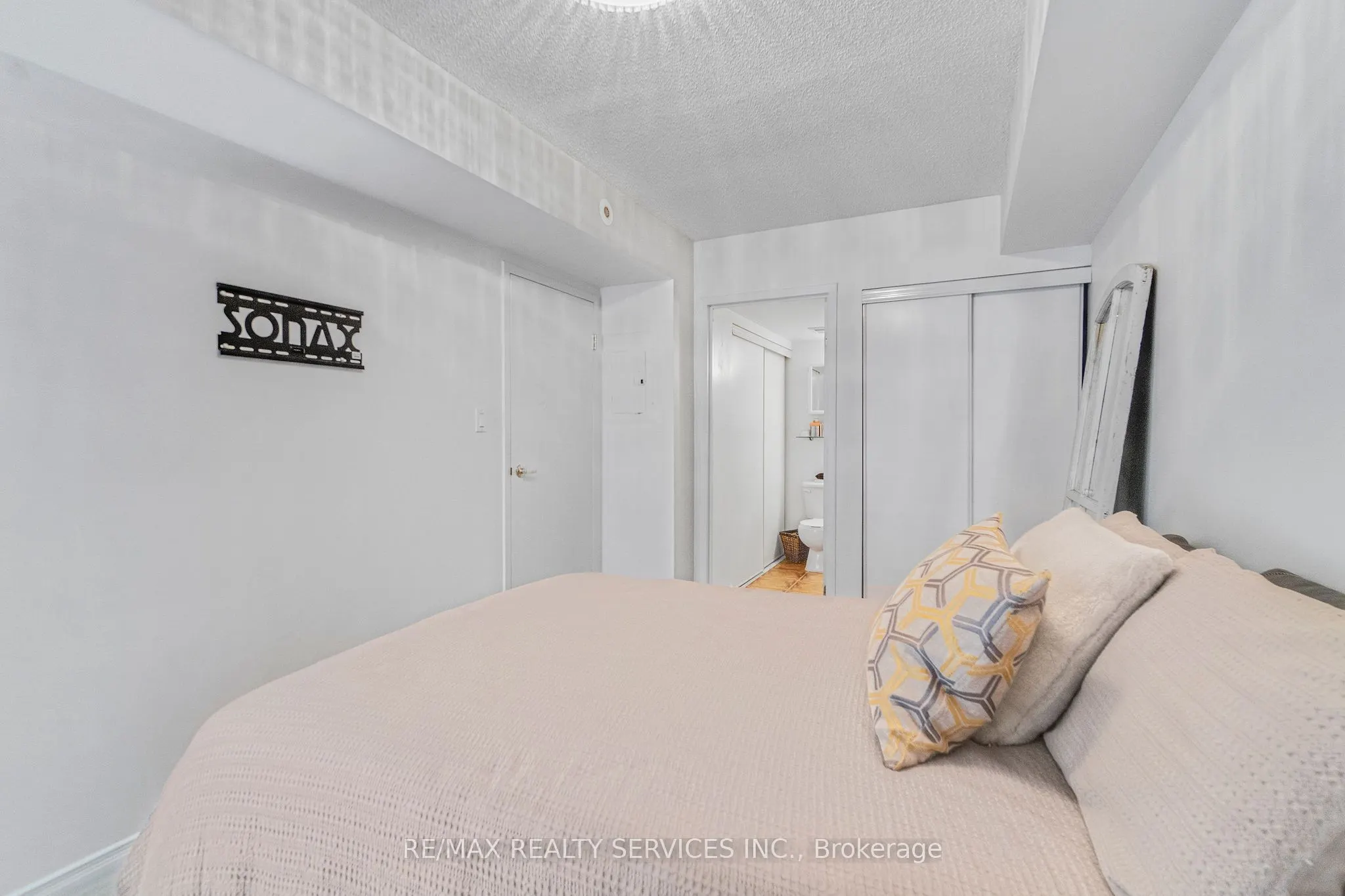 38 Western Battery Road, #632