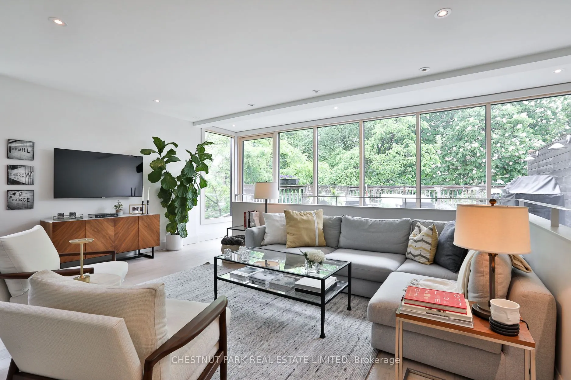 114 Bedford Road, #Upper