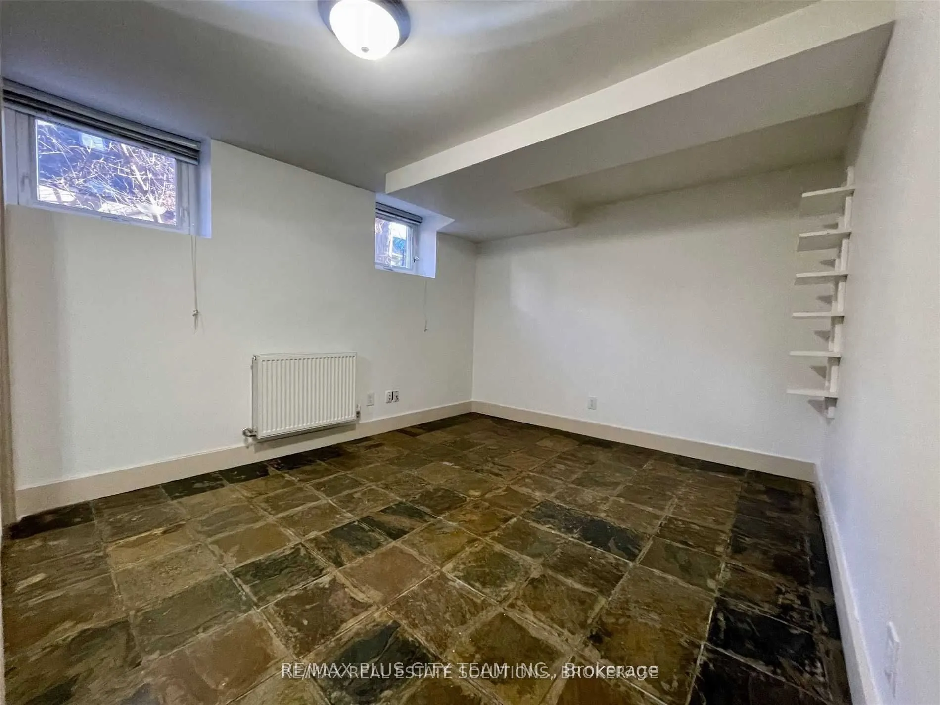 291 St George Street, #7