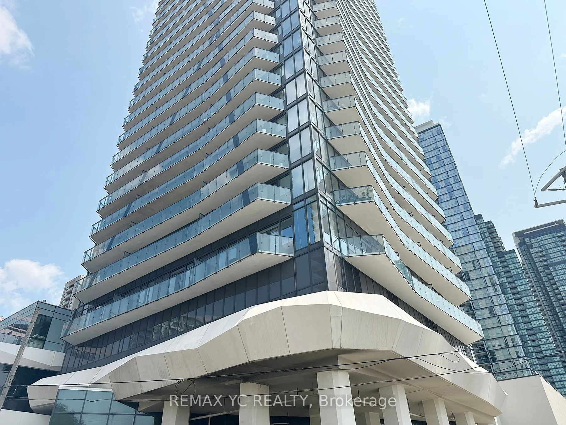 15 Ellerslie Avenue, #809