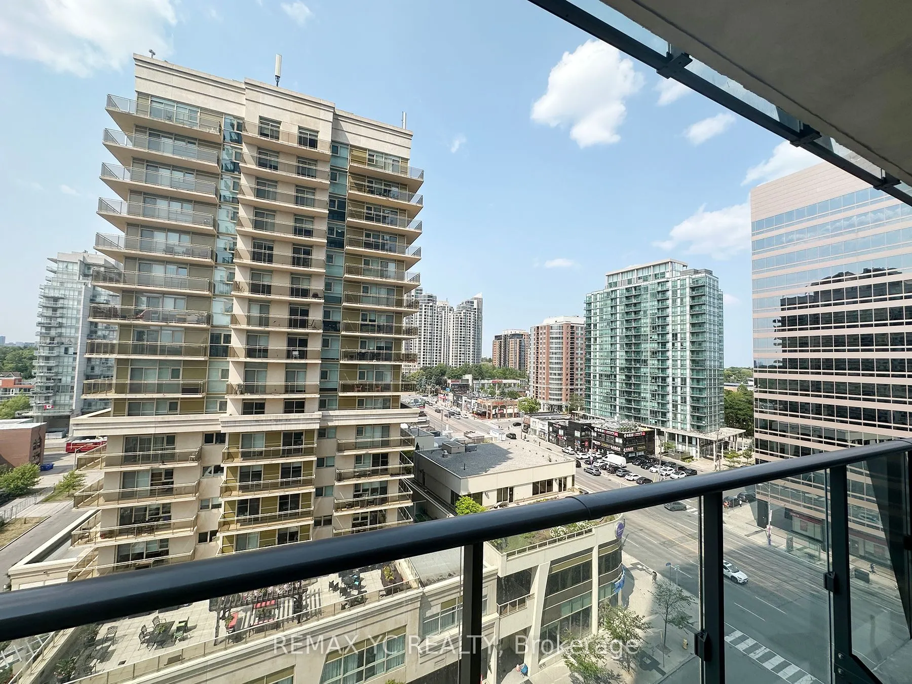 15 Ellerslie Avenue, #809