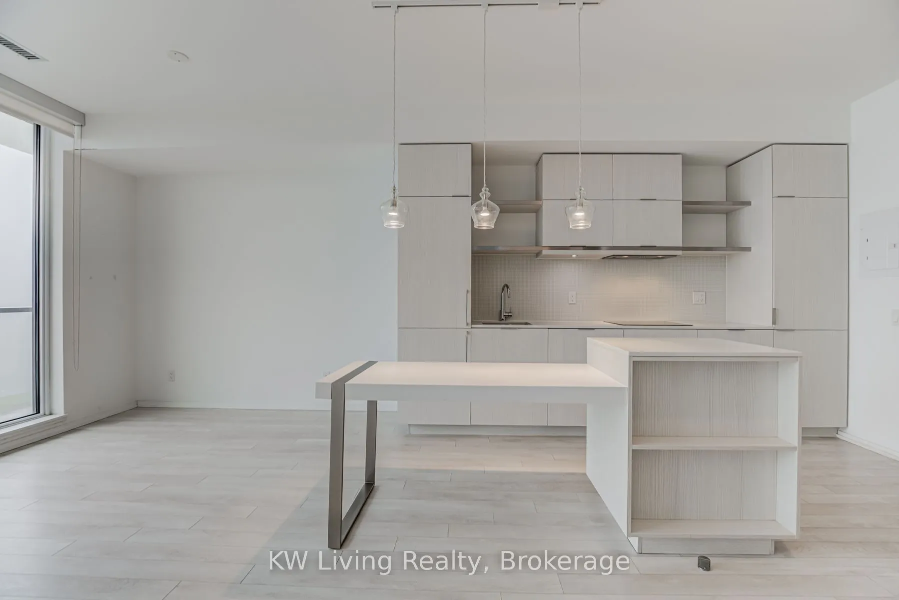 197 Yonge Street, #2906