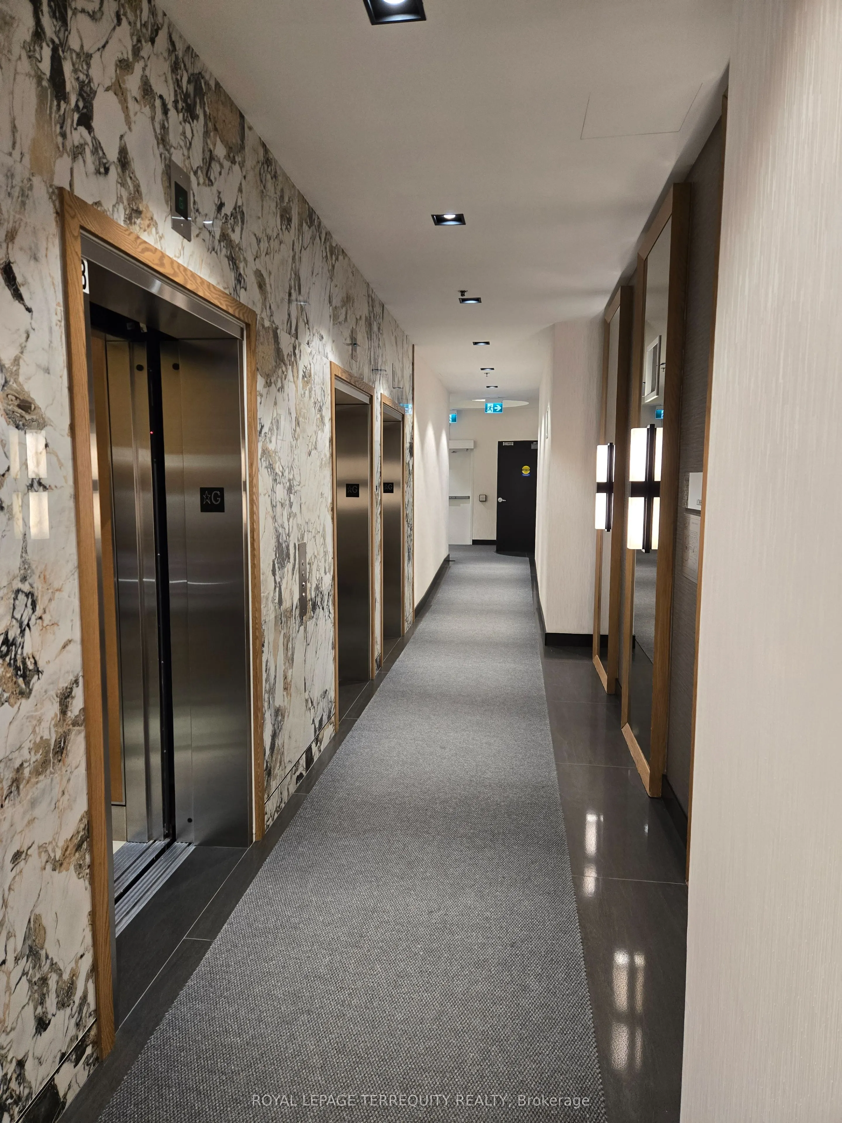 736 Spadina Avenue, #1606