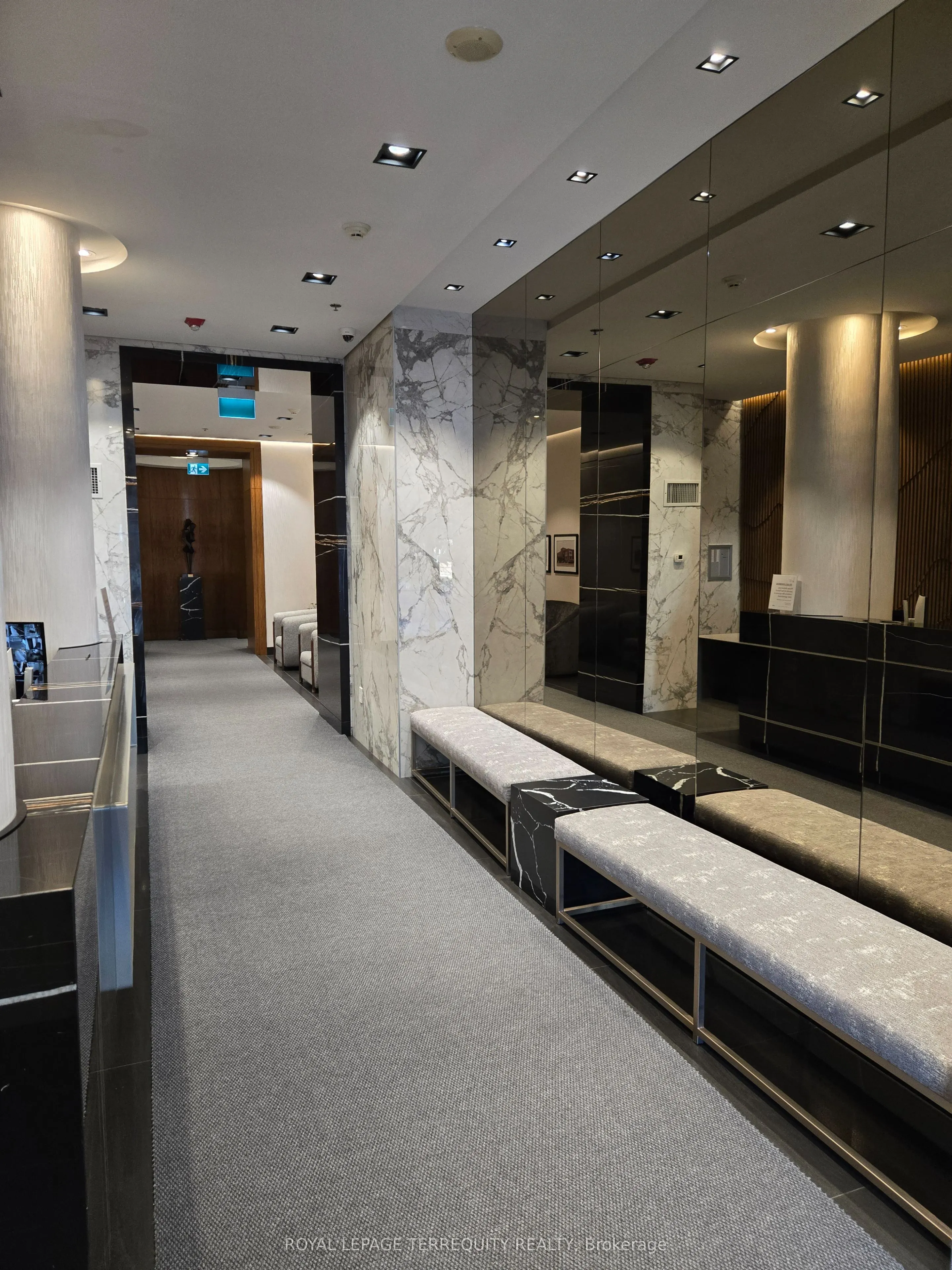 736 Spadina Avenue, #1606