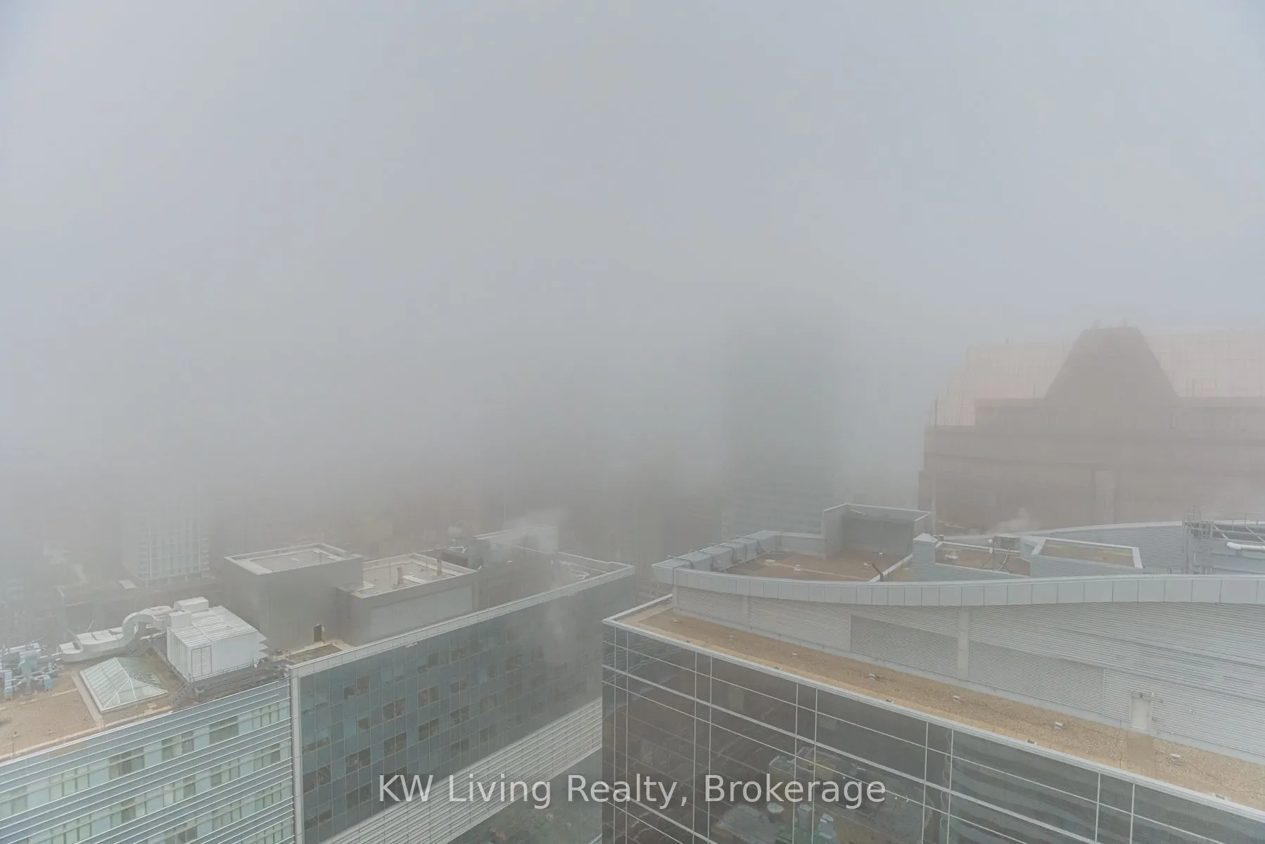 197 Yonge Street, #2906