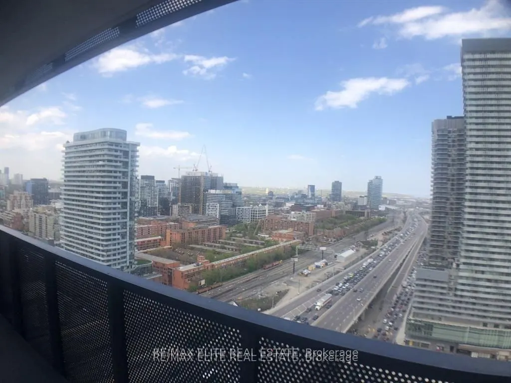 55 cooper Street, #2806