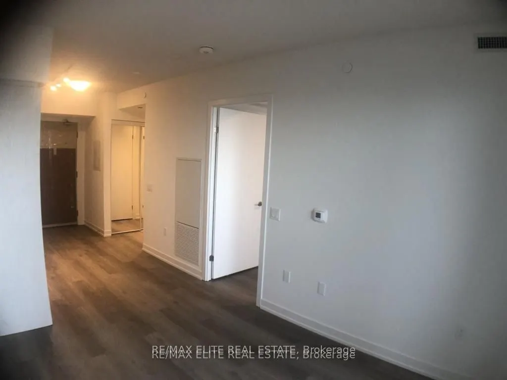 55 cooper Street, #2806