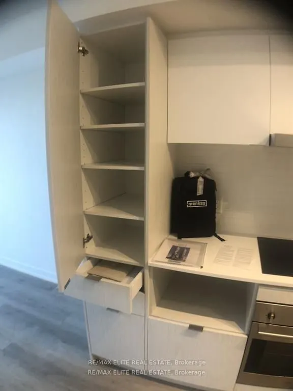 55 cooper Street, #2806