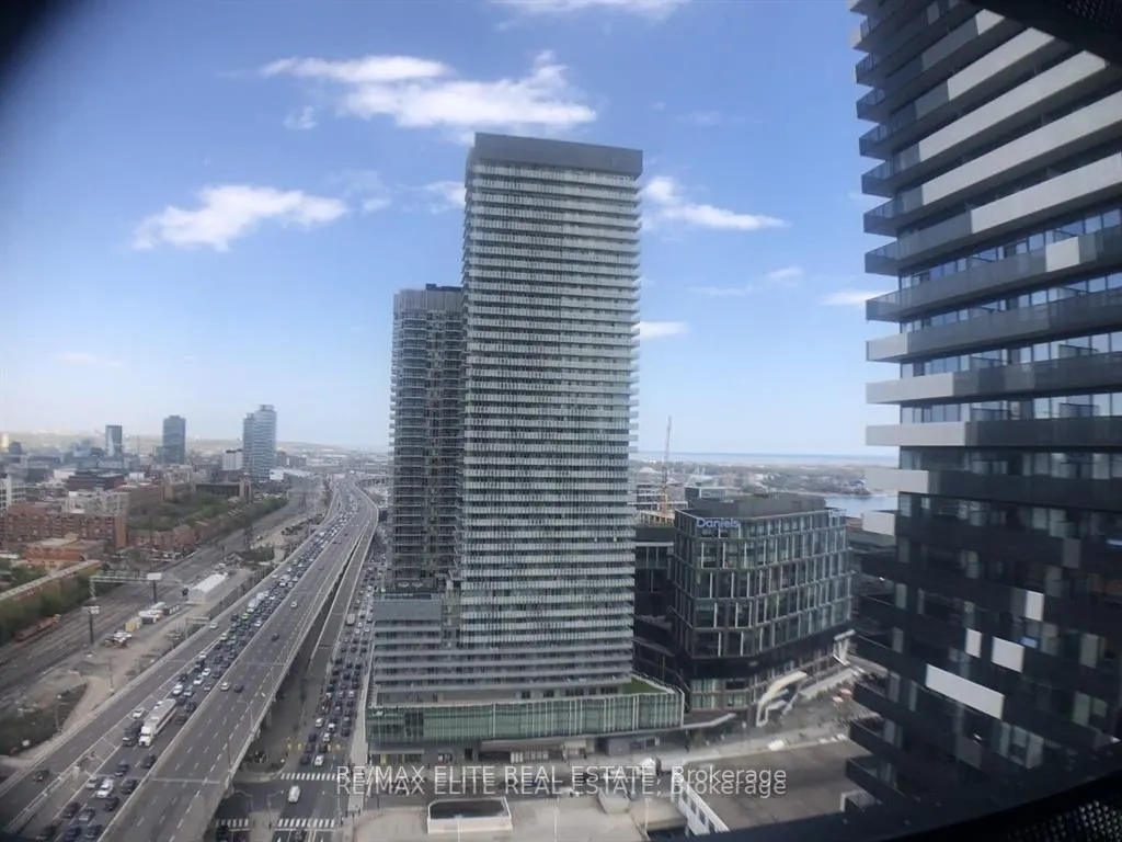 55 cooper Street, #2806