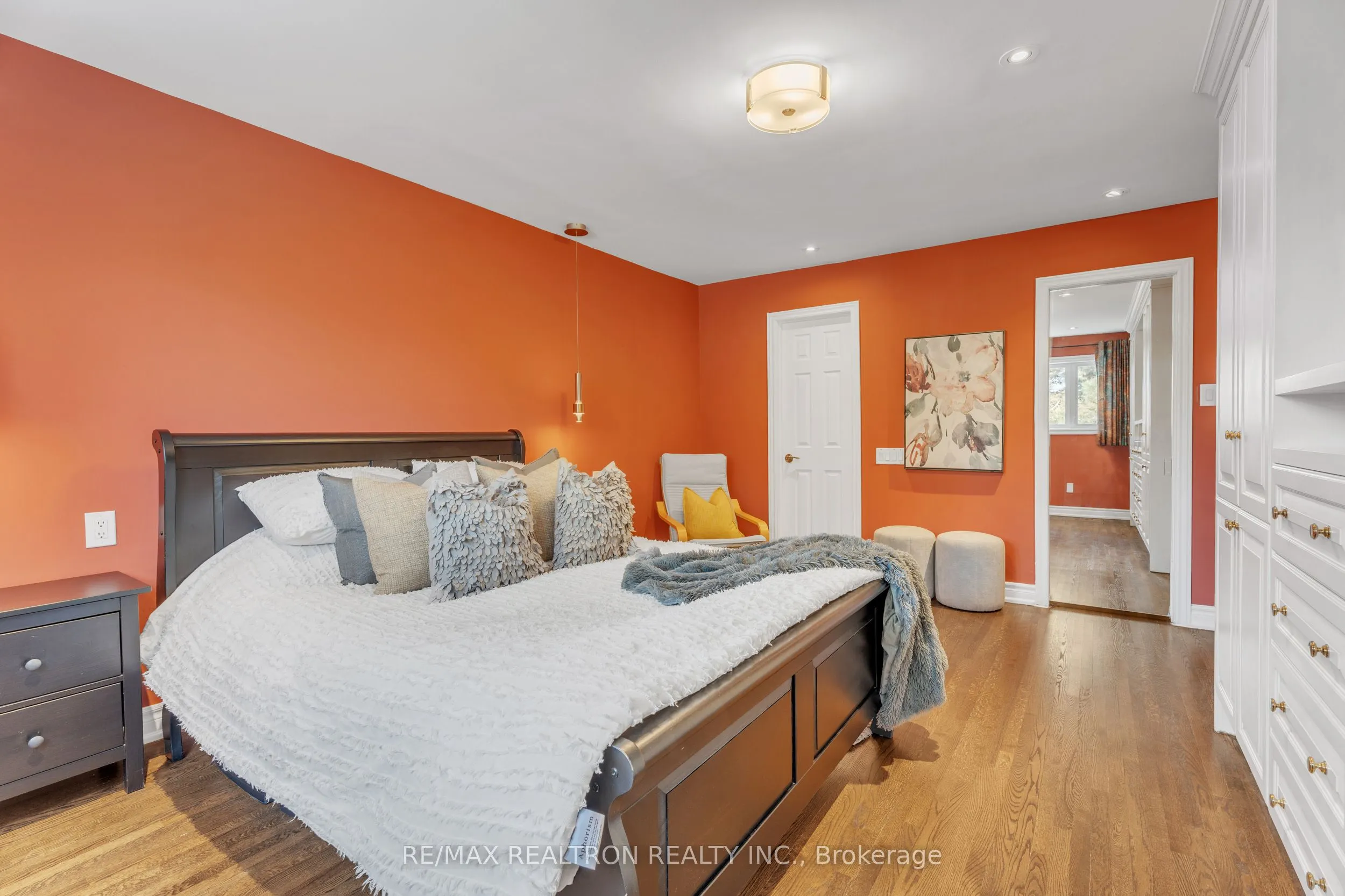 47 Robinter Drive