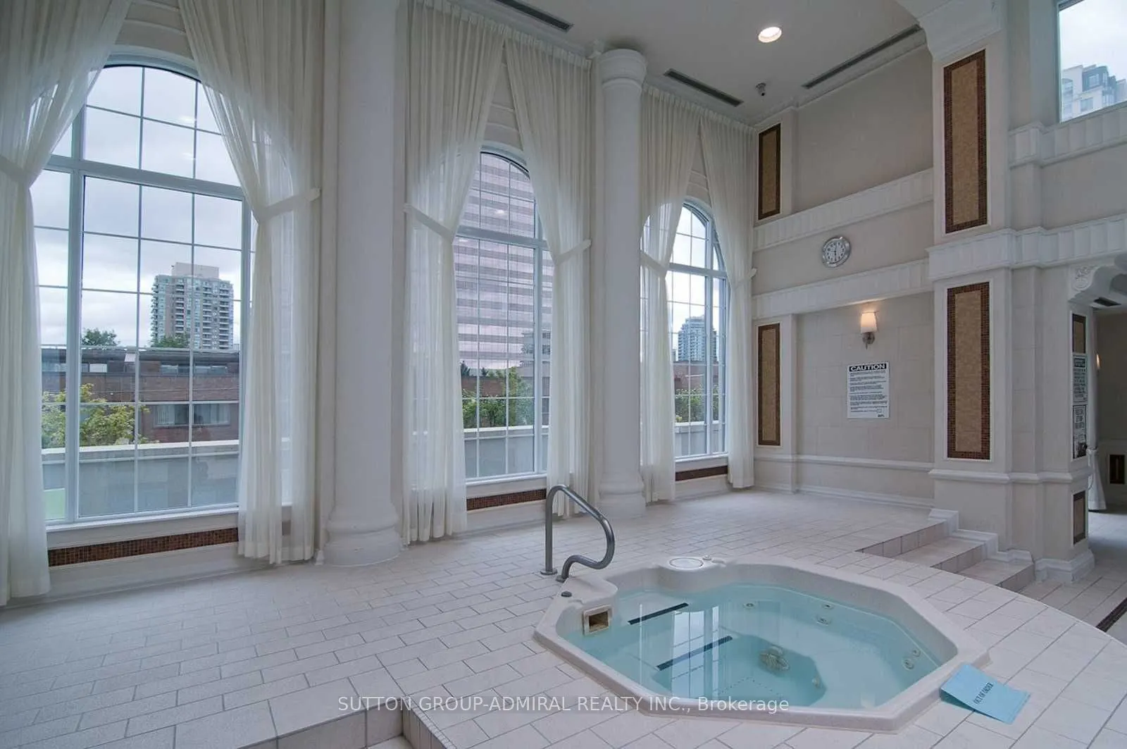15 Greenview Avenue, #2202