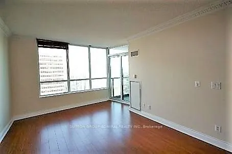 15 Greenview Avenue, #2202