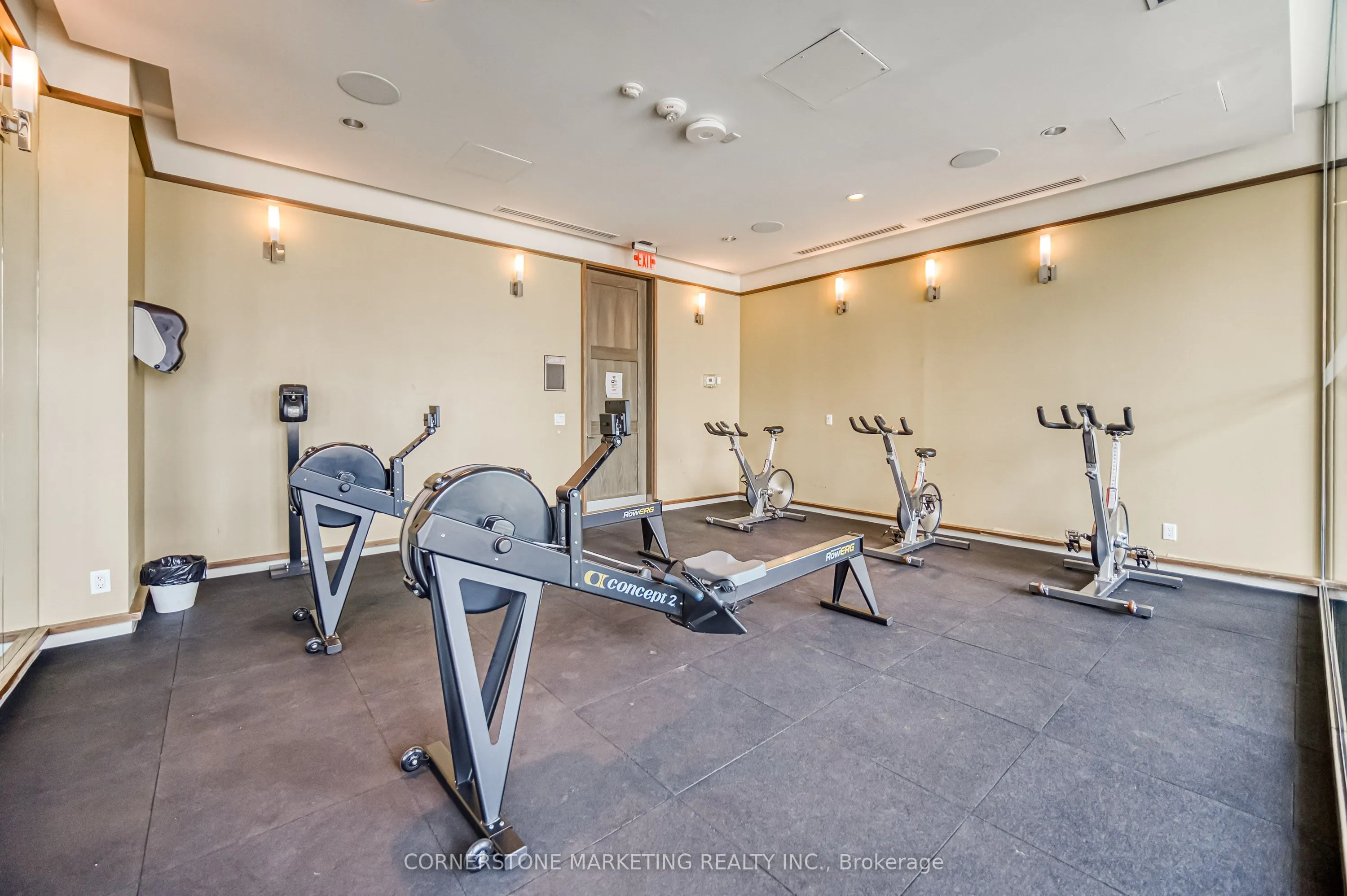 300 Front Street W, #3402