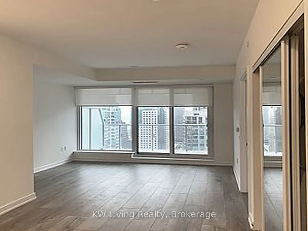 28 Freeland Street, #5405