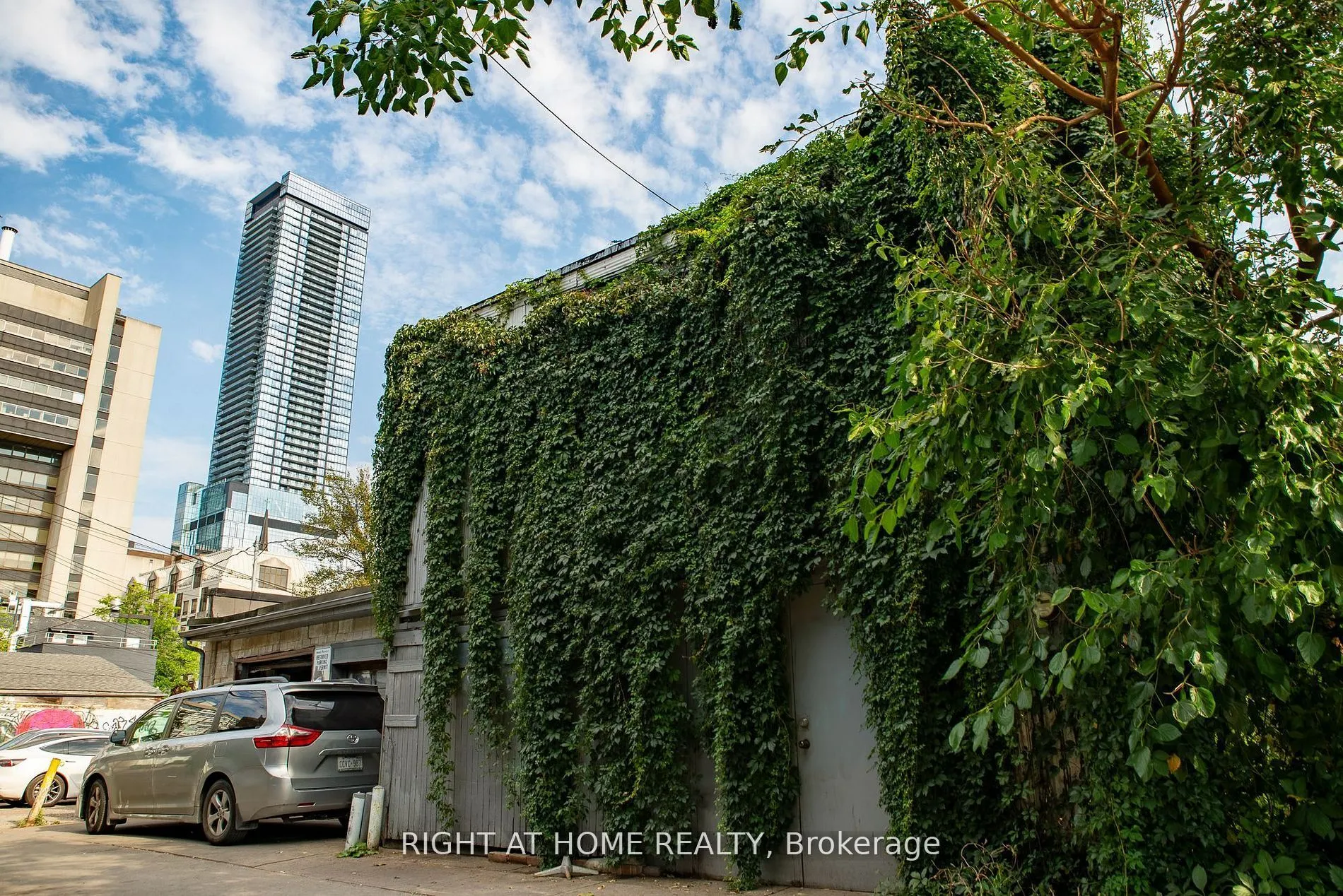 28 D'arcy Street
