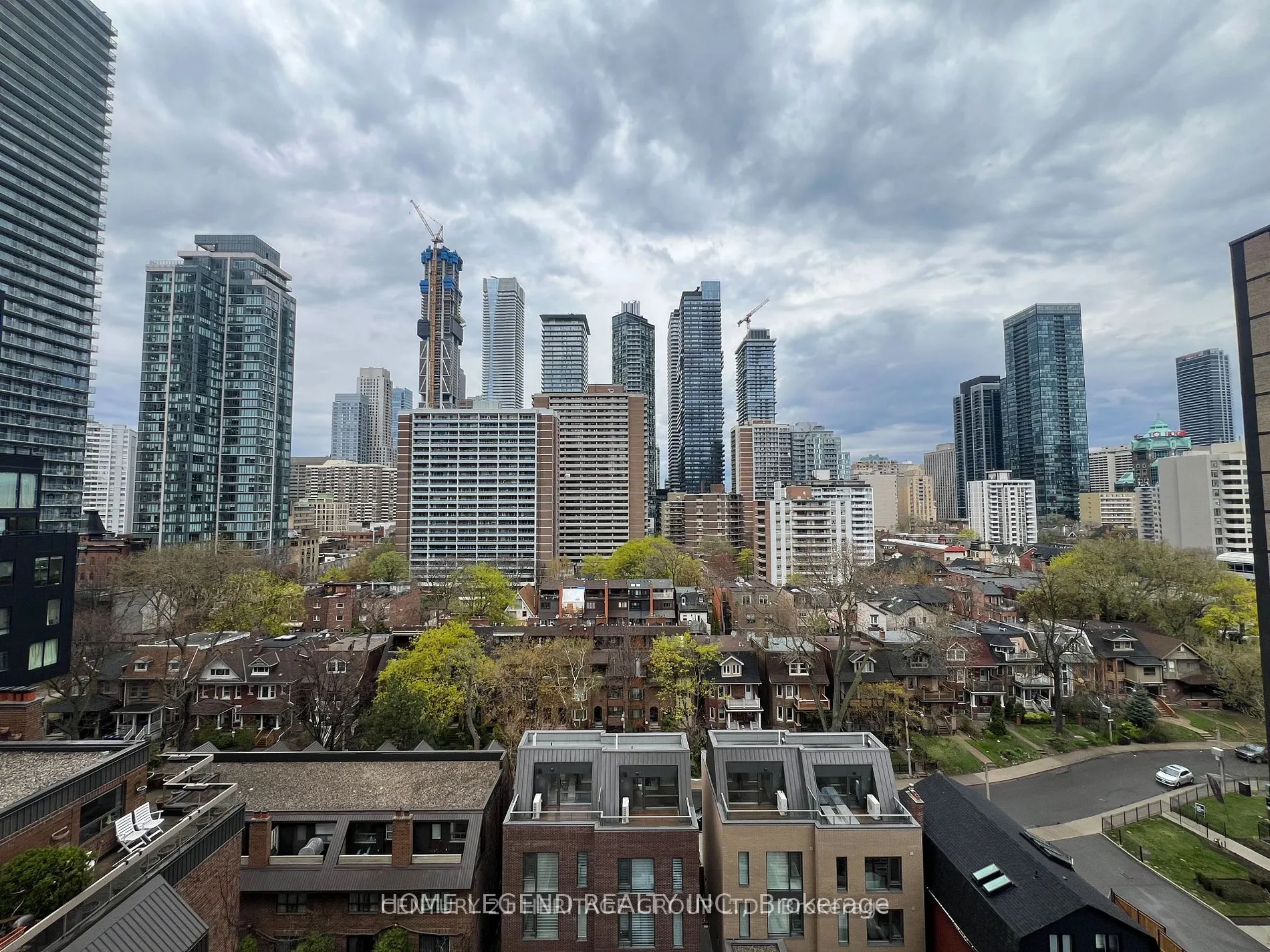 50 Wellesley Street E, #3302