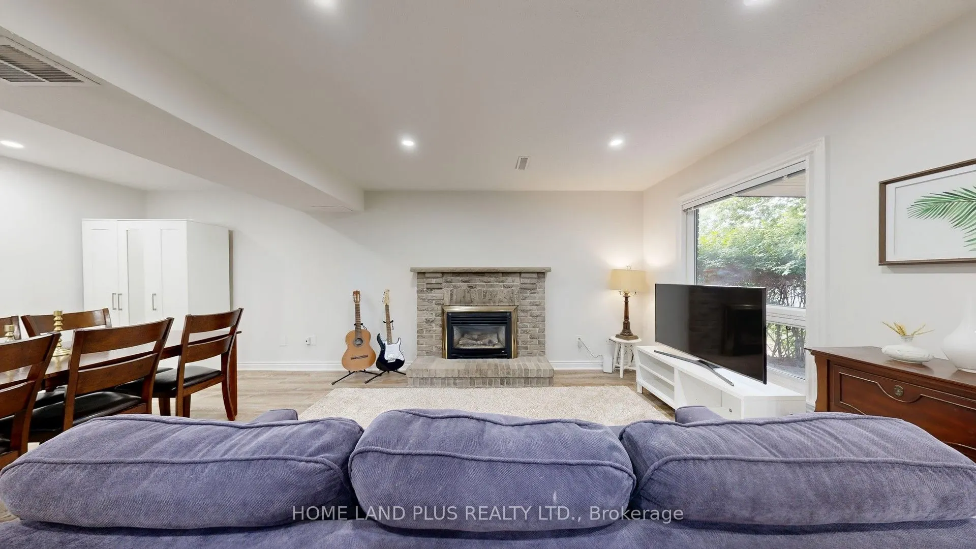 50 Stillwater Crescent