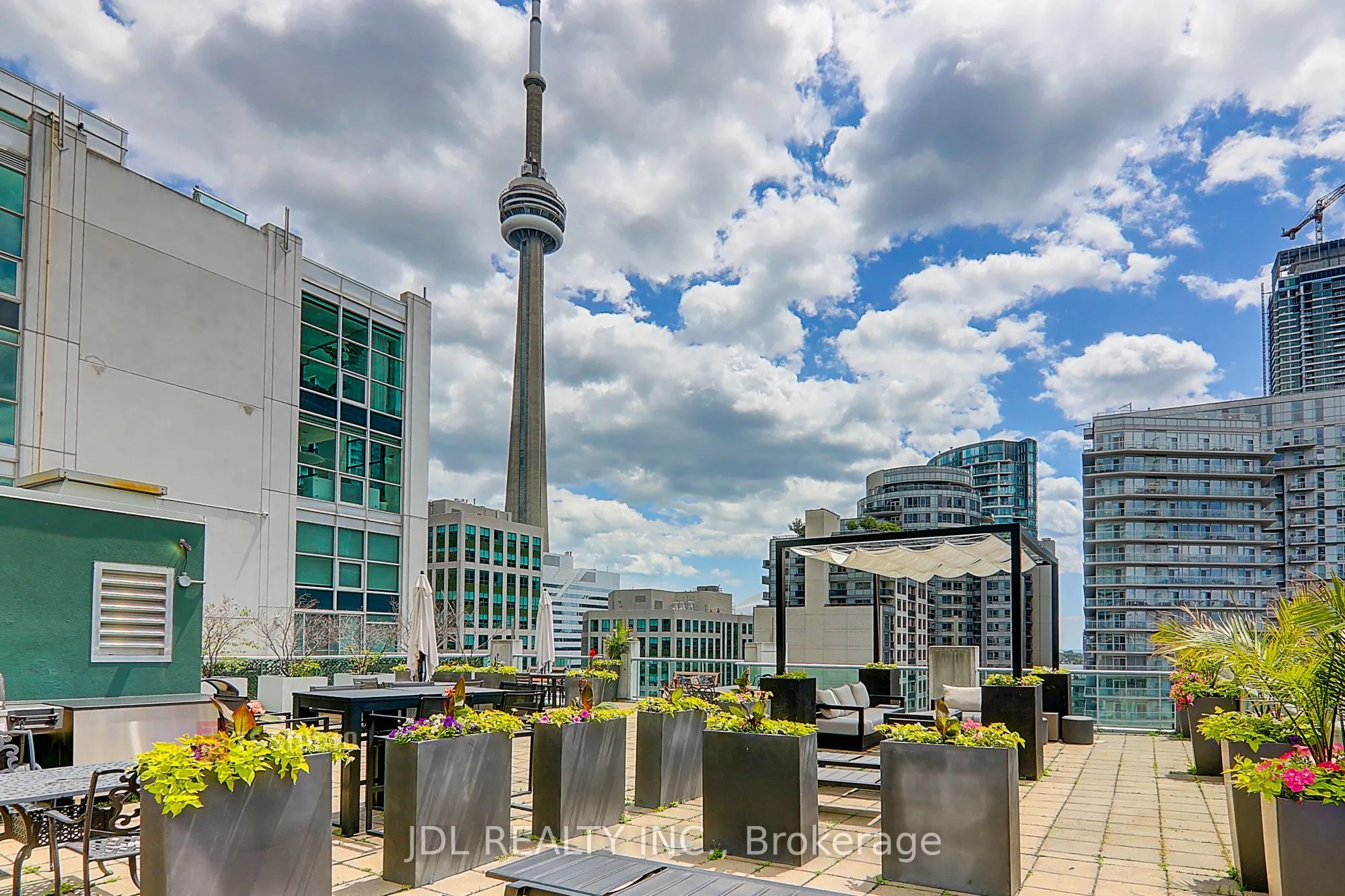 36 Blue Jays Way, #610