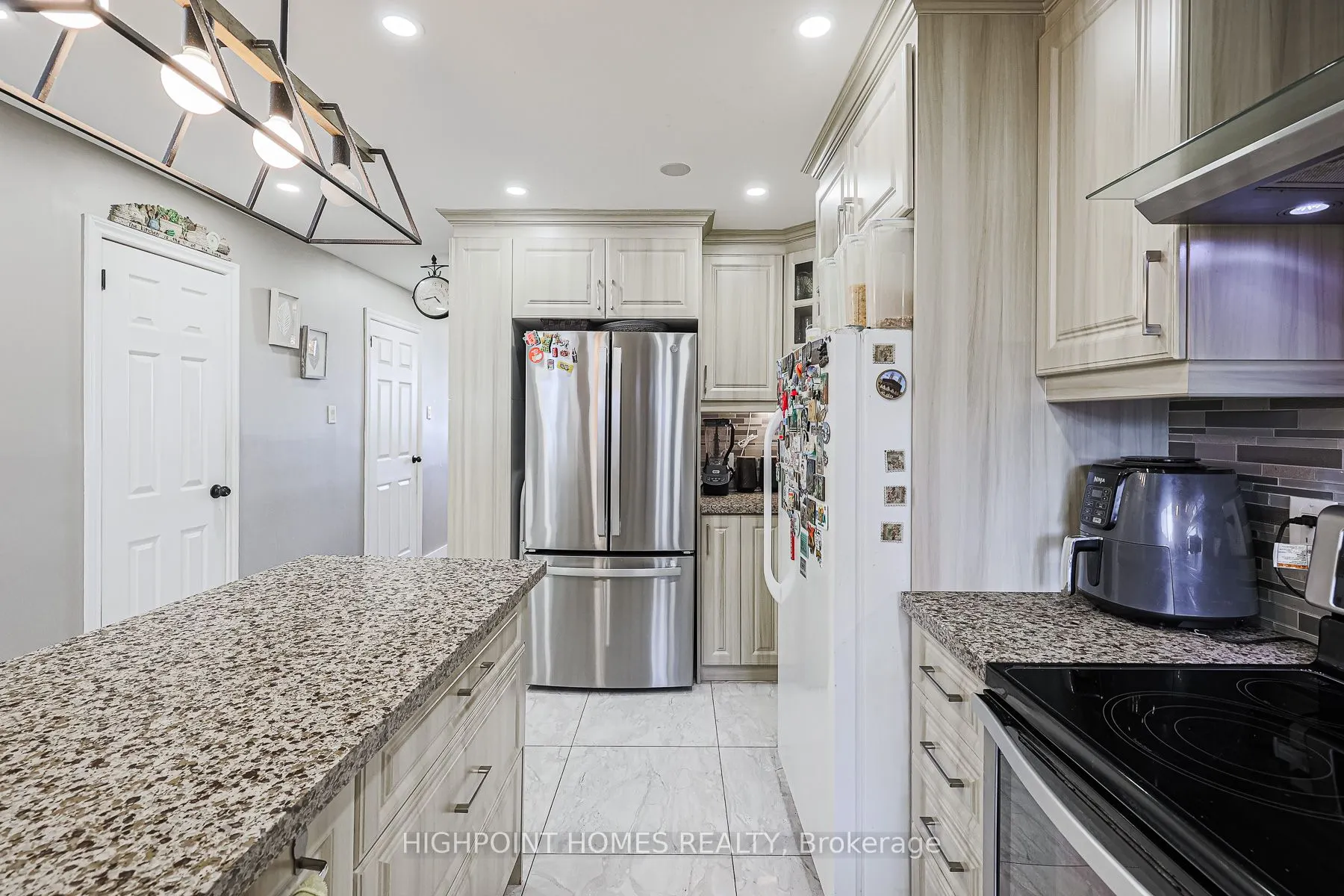 140 Leeward Glenway, #315