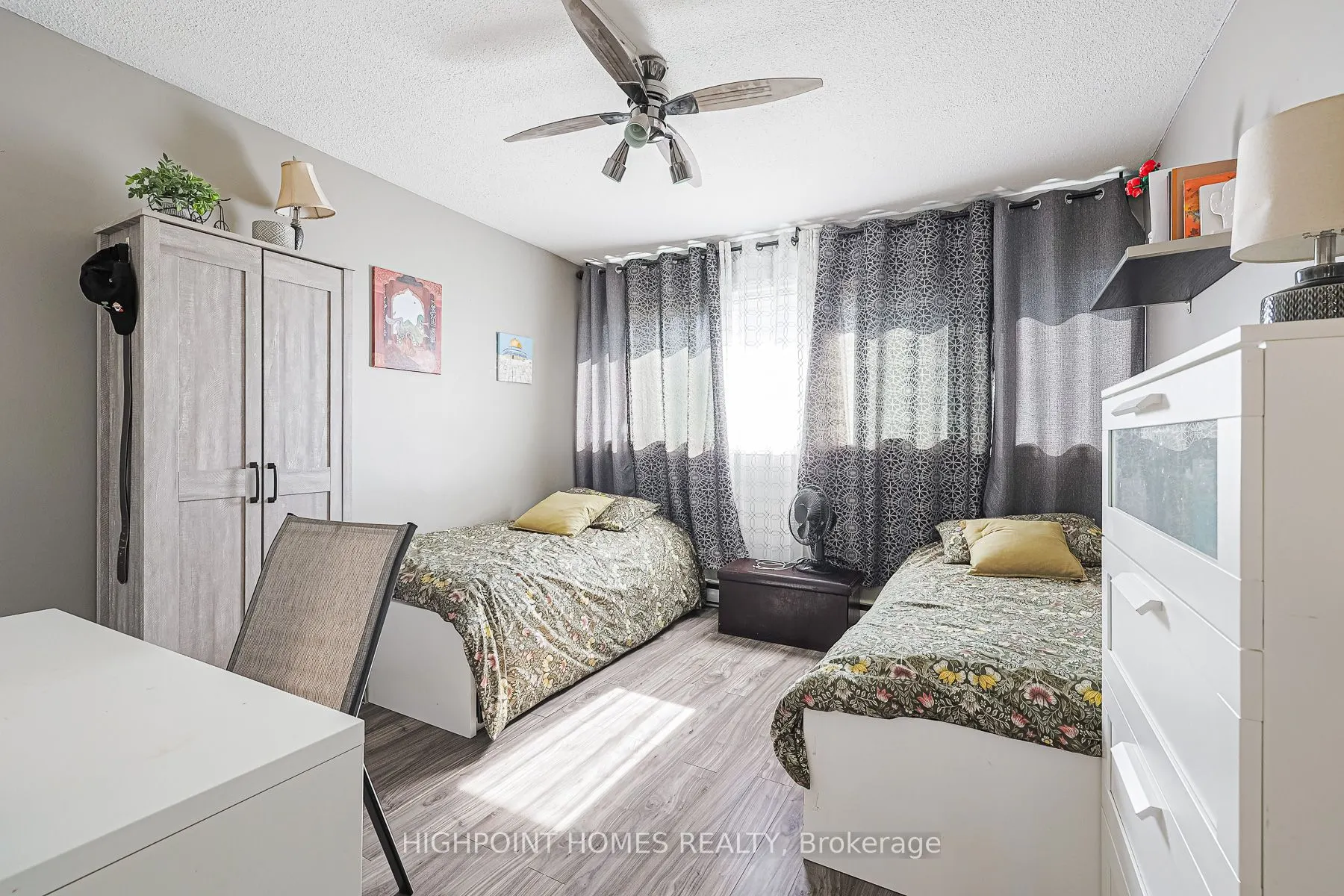 140 Leeward Glenway, #315