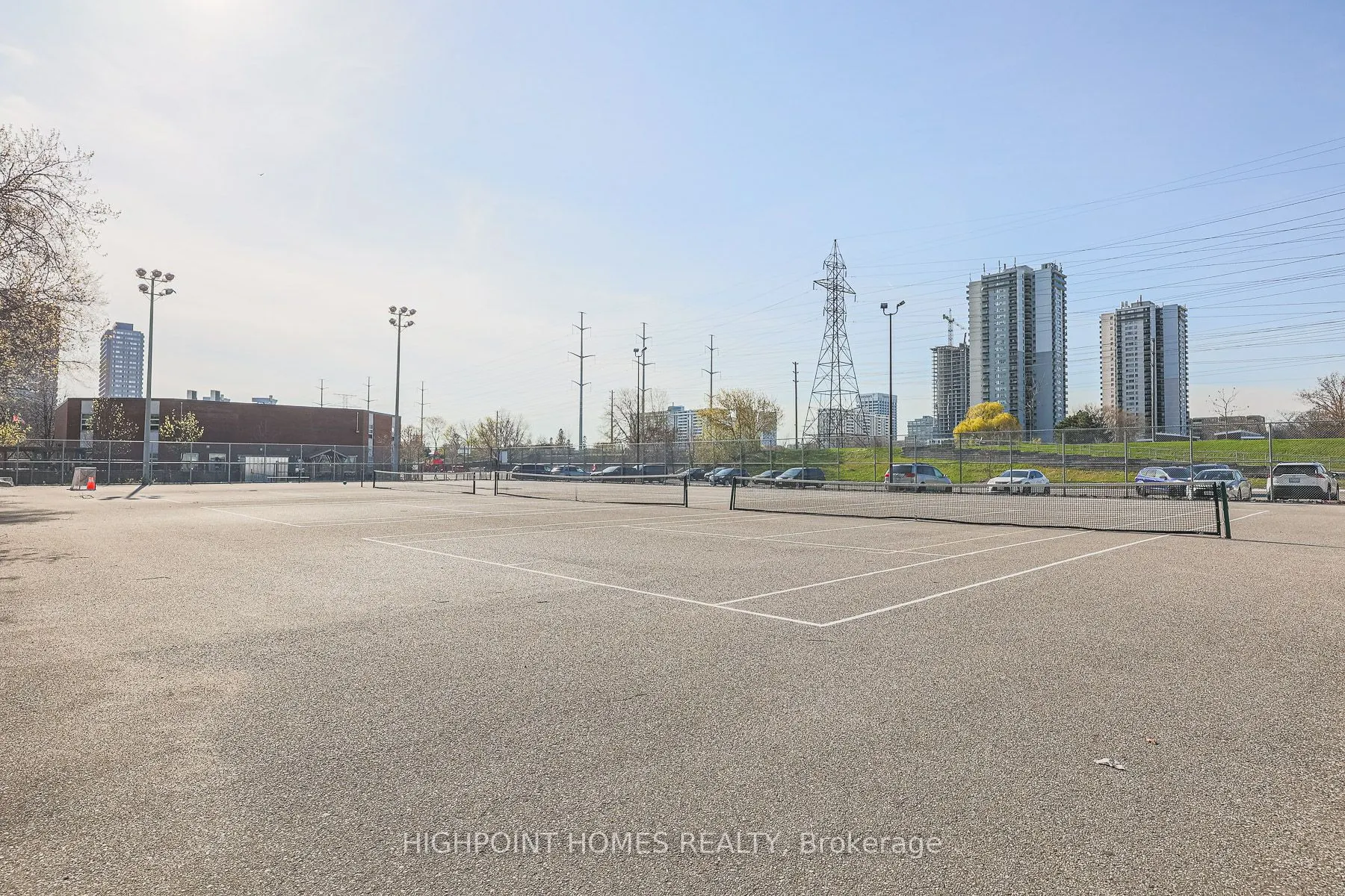 140 Leeward Glenway, #315