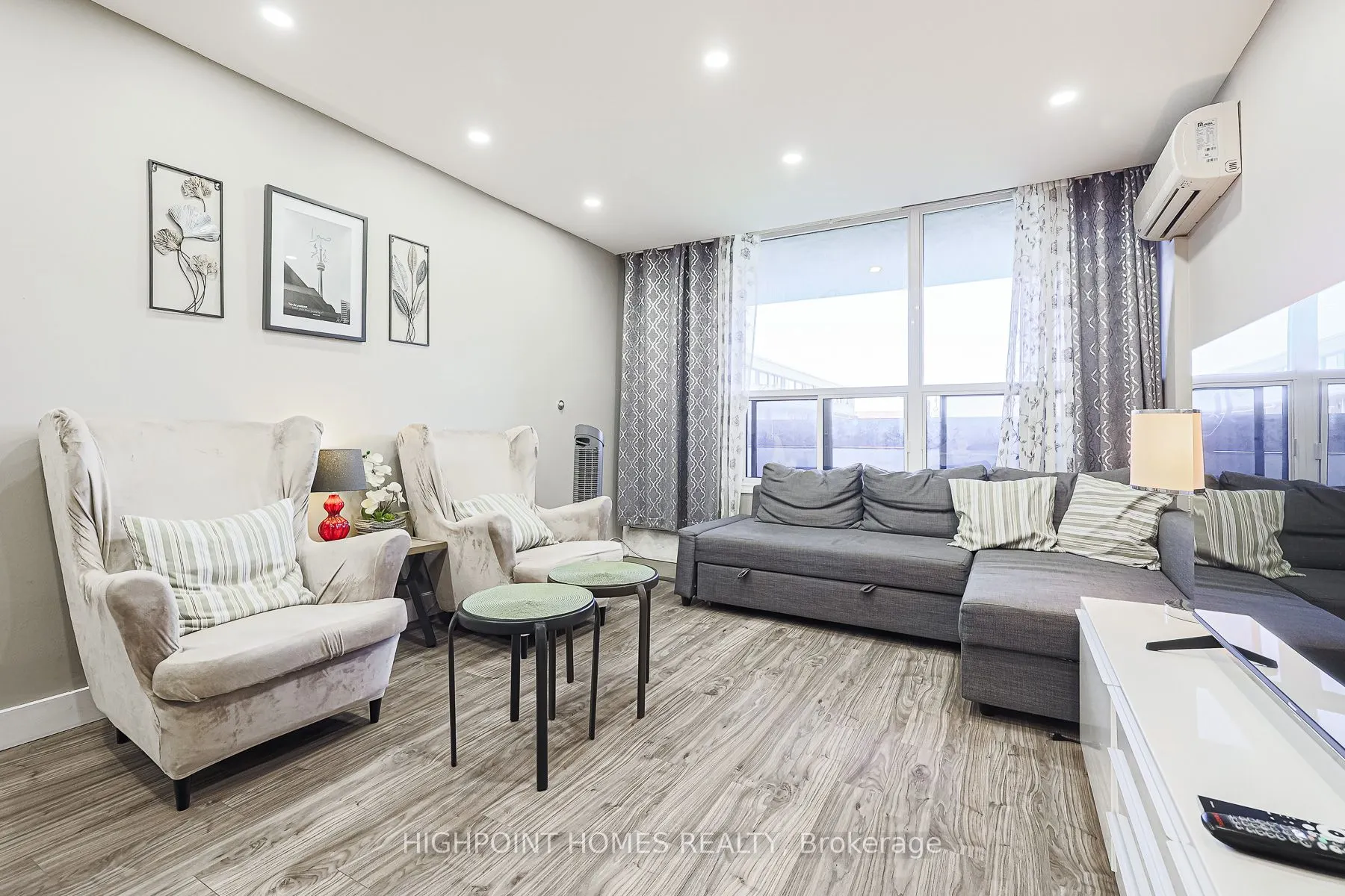 140 Leeward Glenway, #315