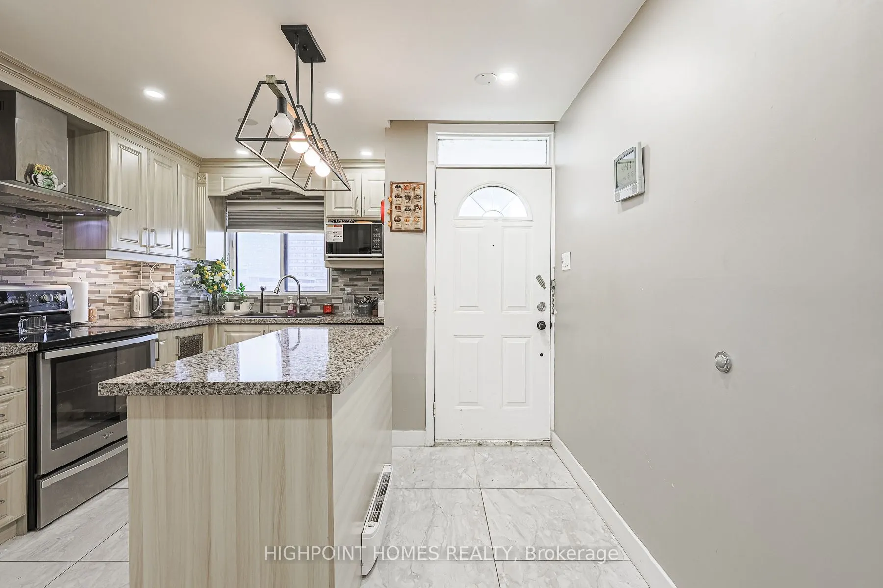 140 Leeward Glenway, #315