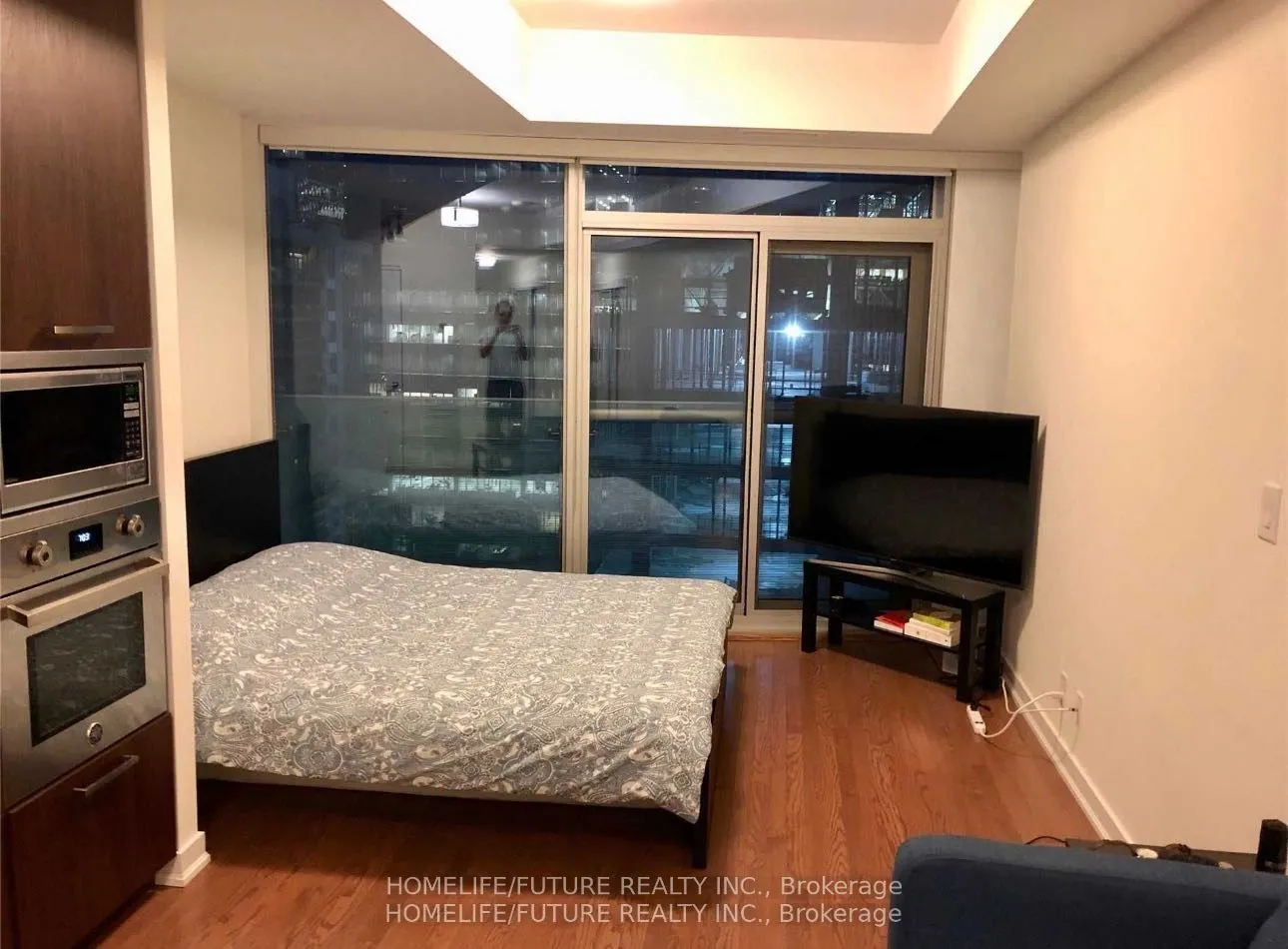 12 York Street, #2808