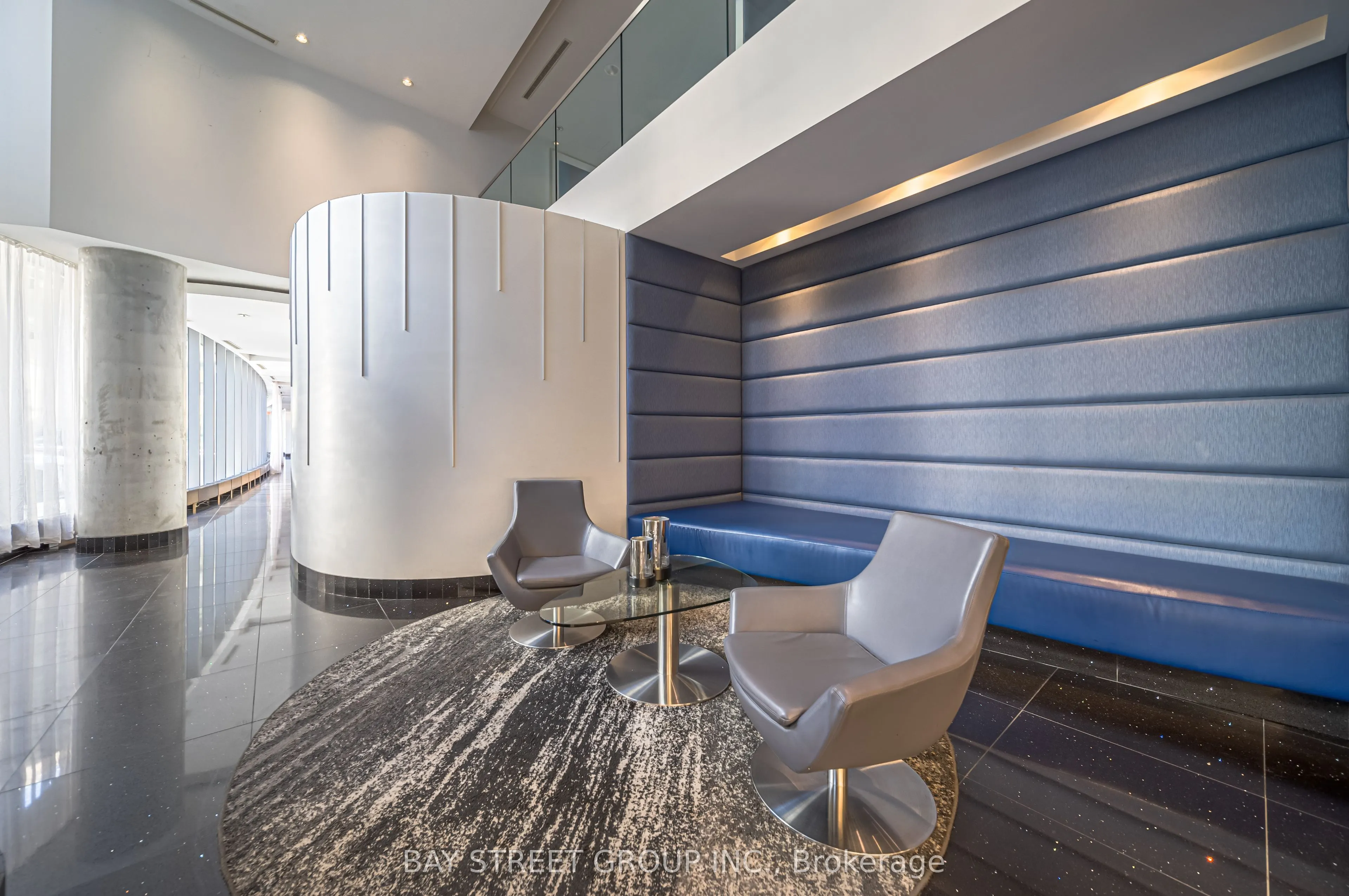 38 Dan Leckie Way, #2807
