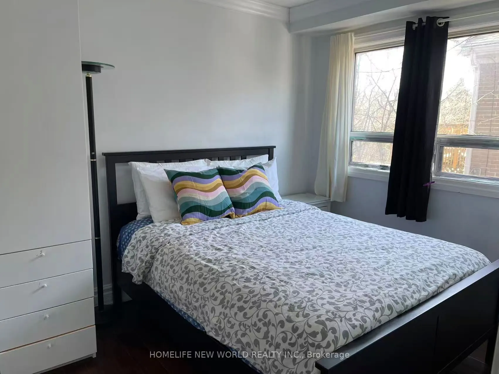 123 Combe Avenue, #main