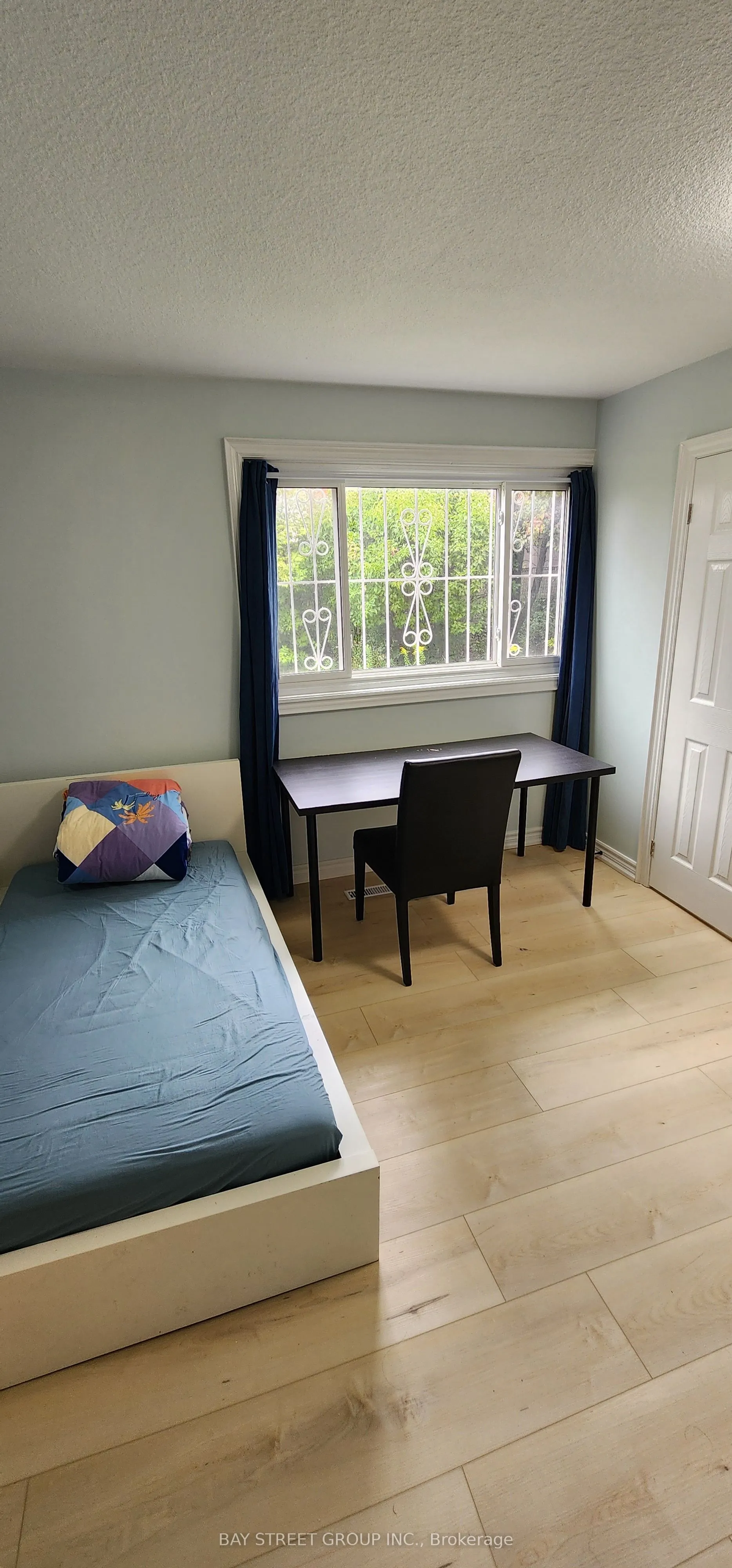 45 PINEWAY Boulevard, #Room2