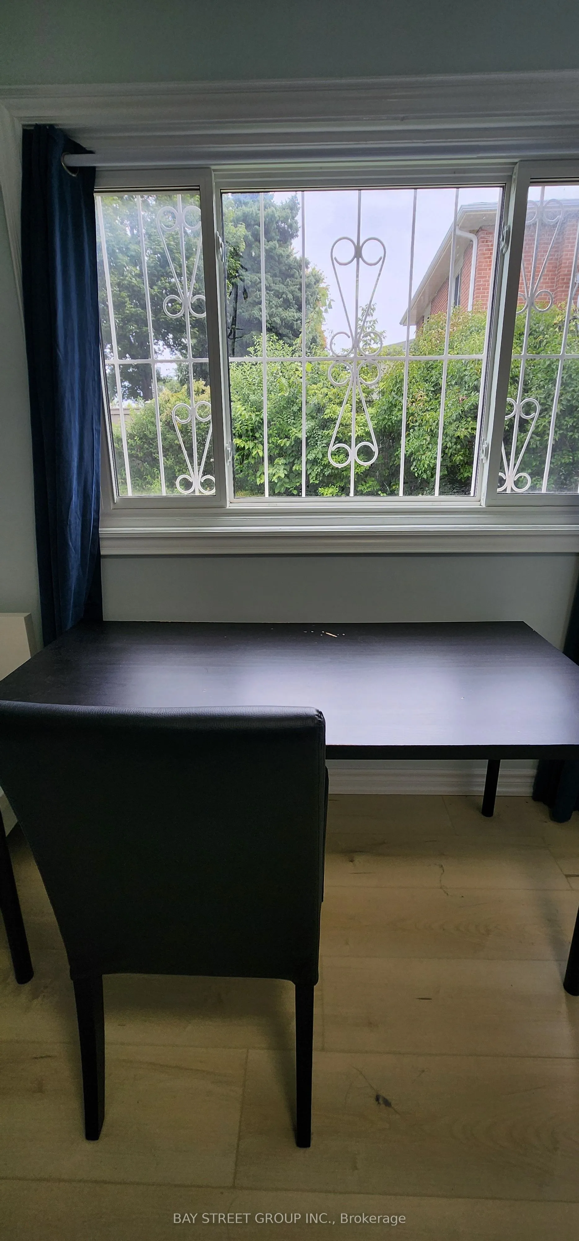 45 PINEWAY Boulevard, #Room2